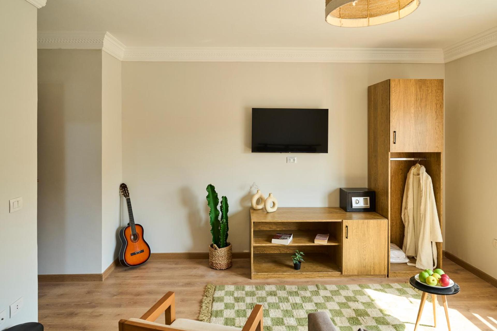 Jira Inn Hotel - چيران - Photo 59