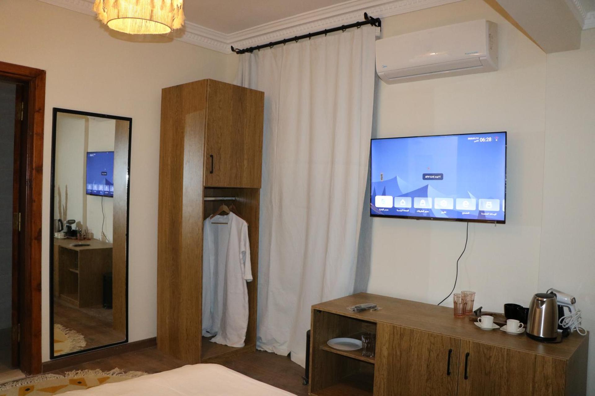 Jira Inn Hotel - چيران - Photo 121