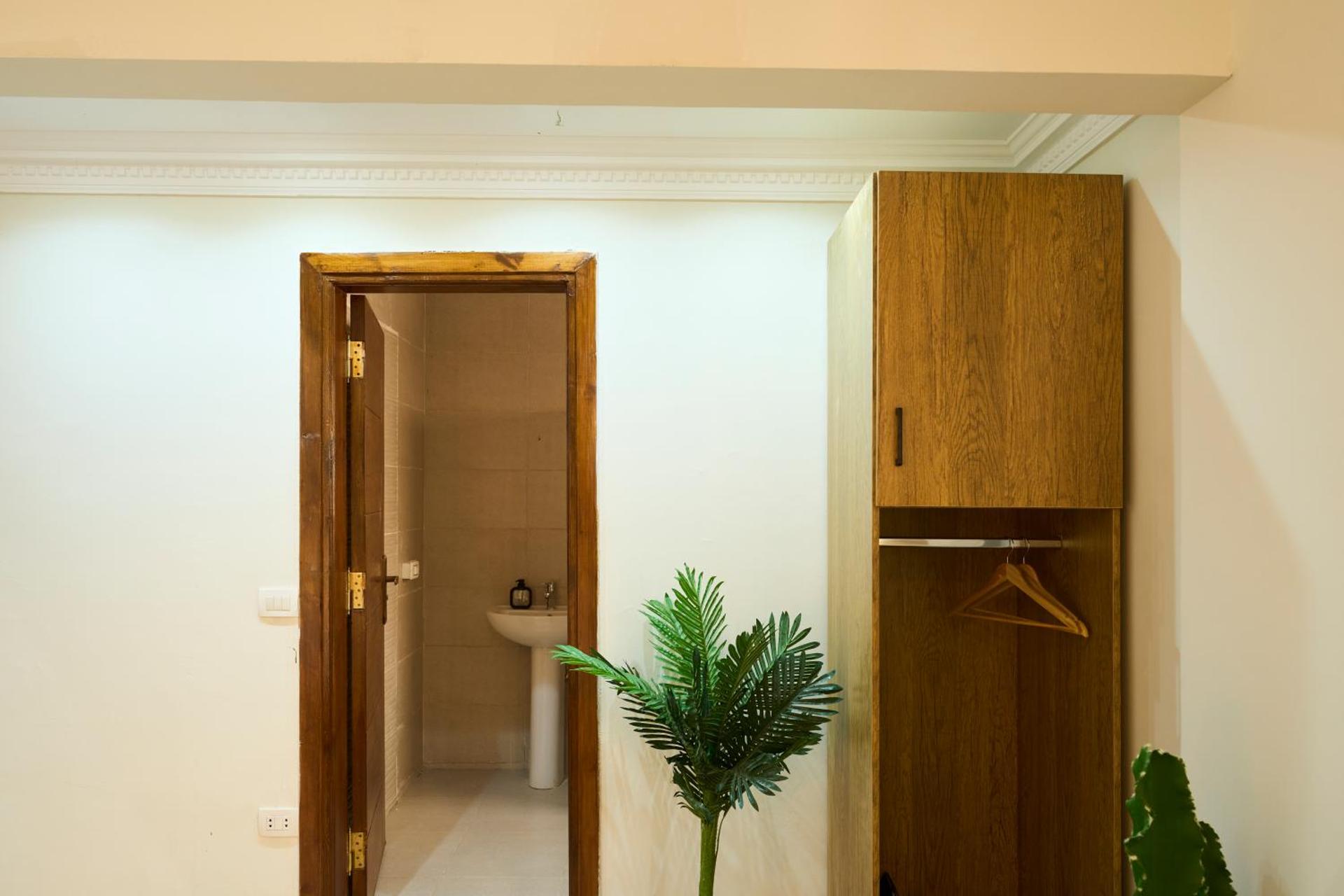 Jira Inn Hotel - چيران - Photo 150