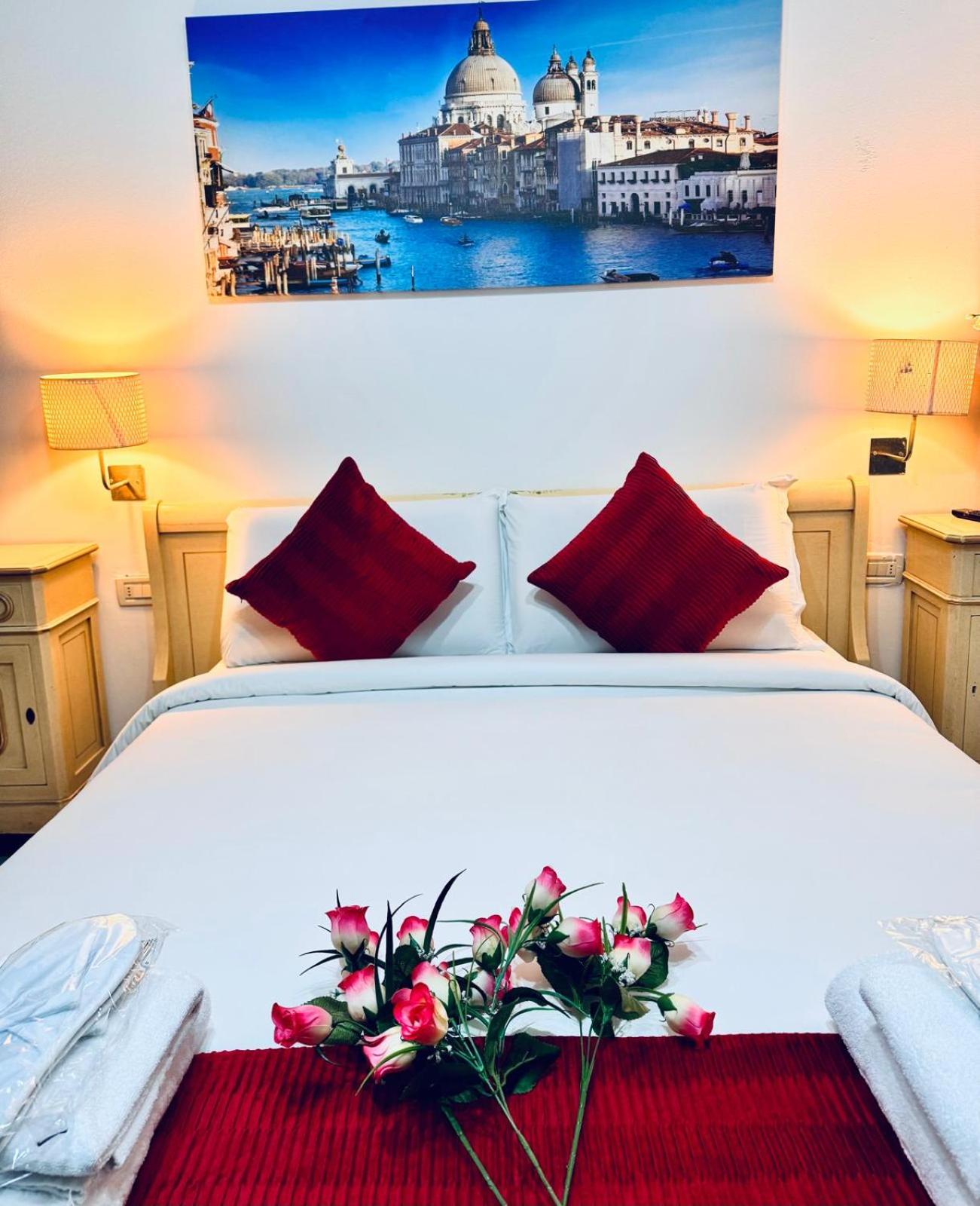 Hotel Henry Venice - Photo 2
