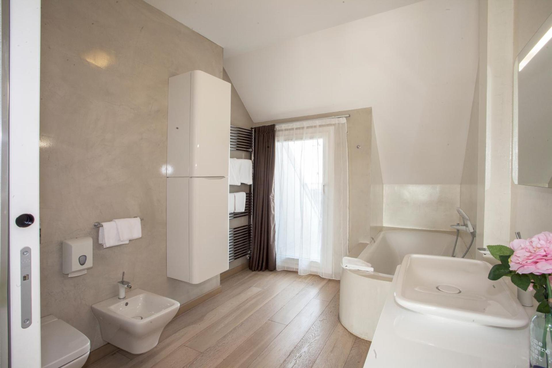 Canova Hotel - Photo 31