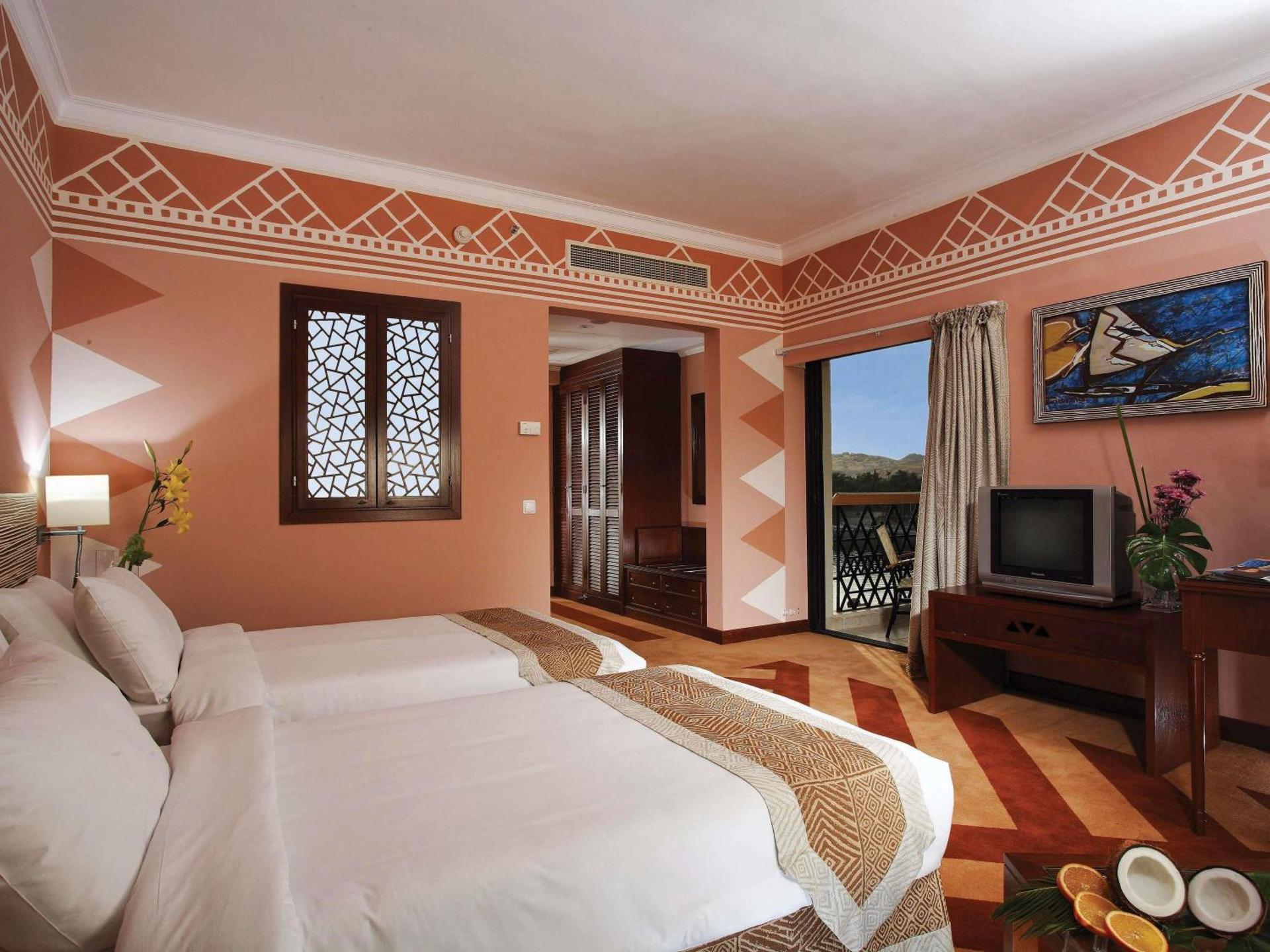 Superior Twin Room with Nile View