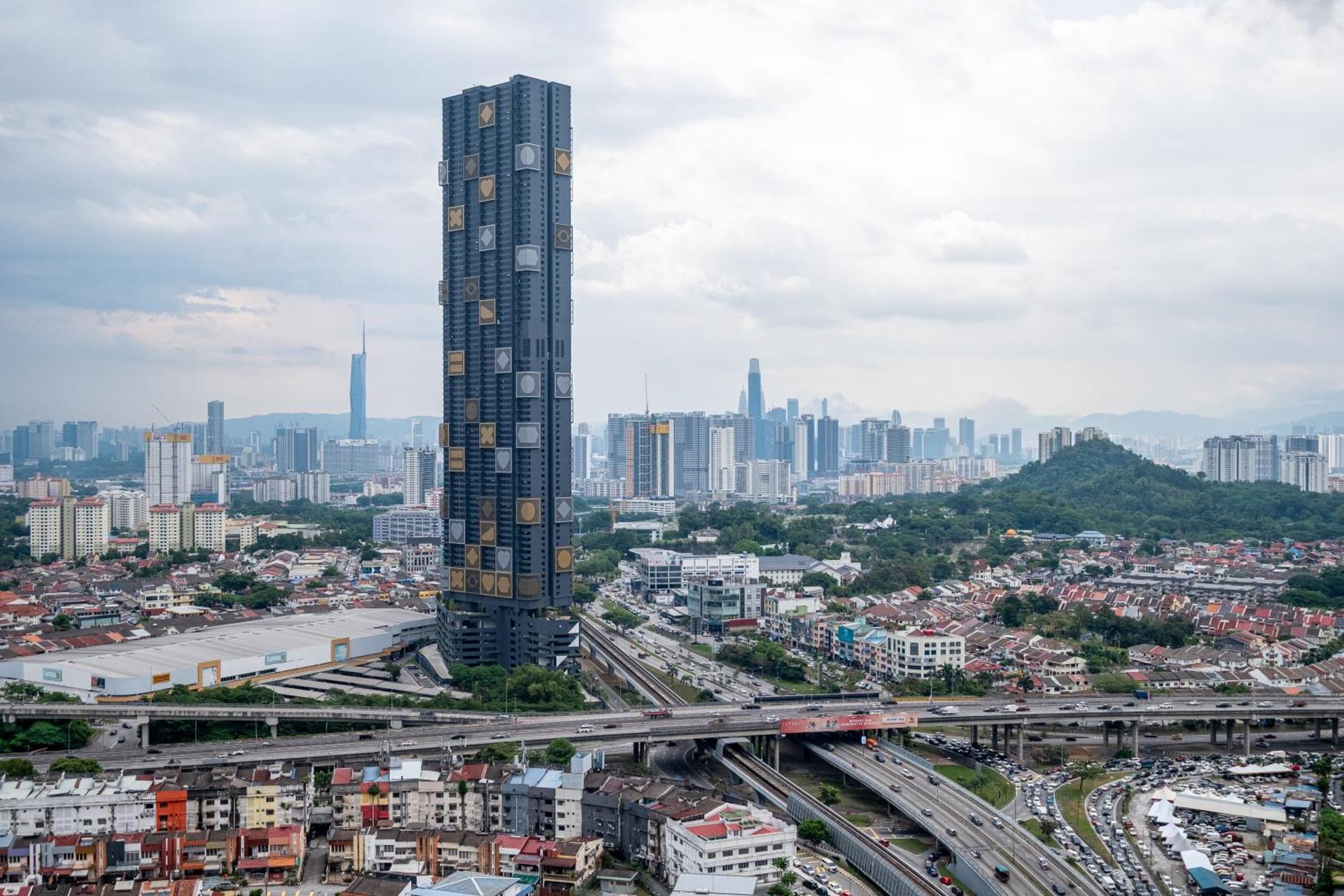 Duplex Industrial Loft 5pax above Eko Cheras Mall - Photo 49