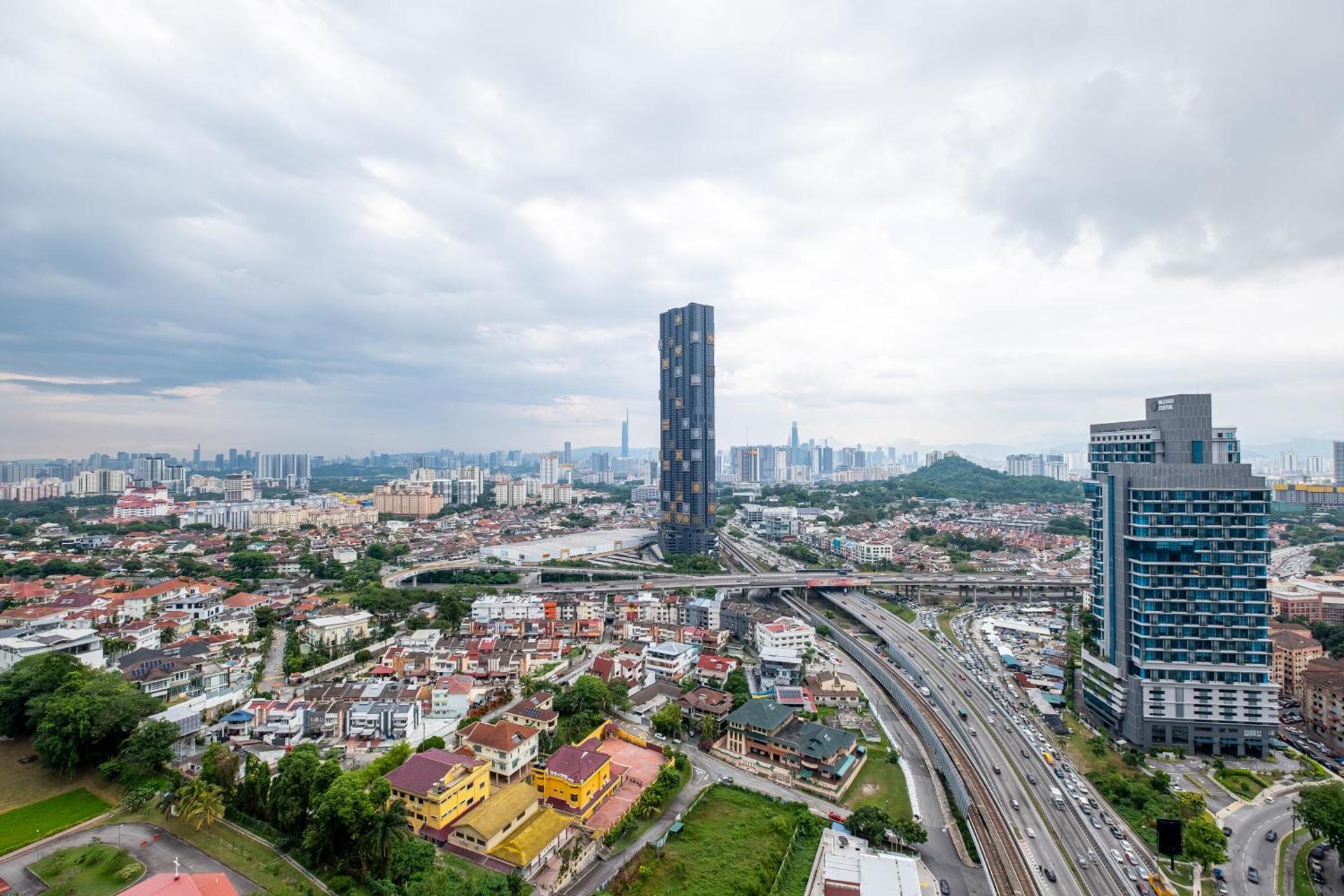 Duplex Industrial Loft 5pax above Eko Cheras Mall - Photo 71