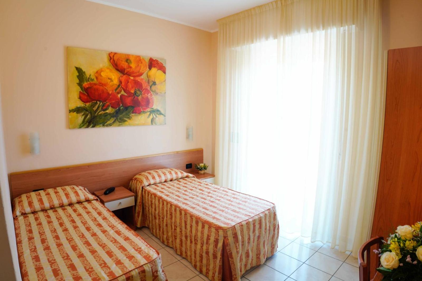 Hotel Riviera Blu - Photo 42
