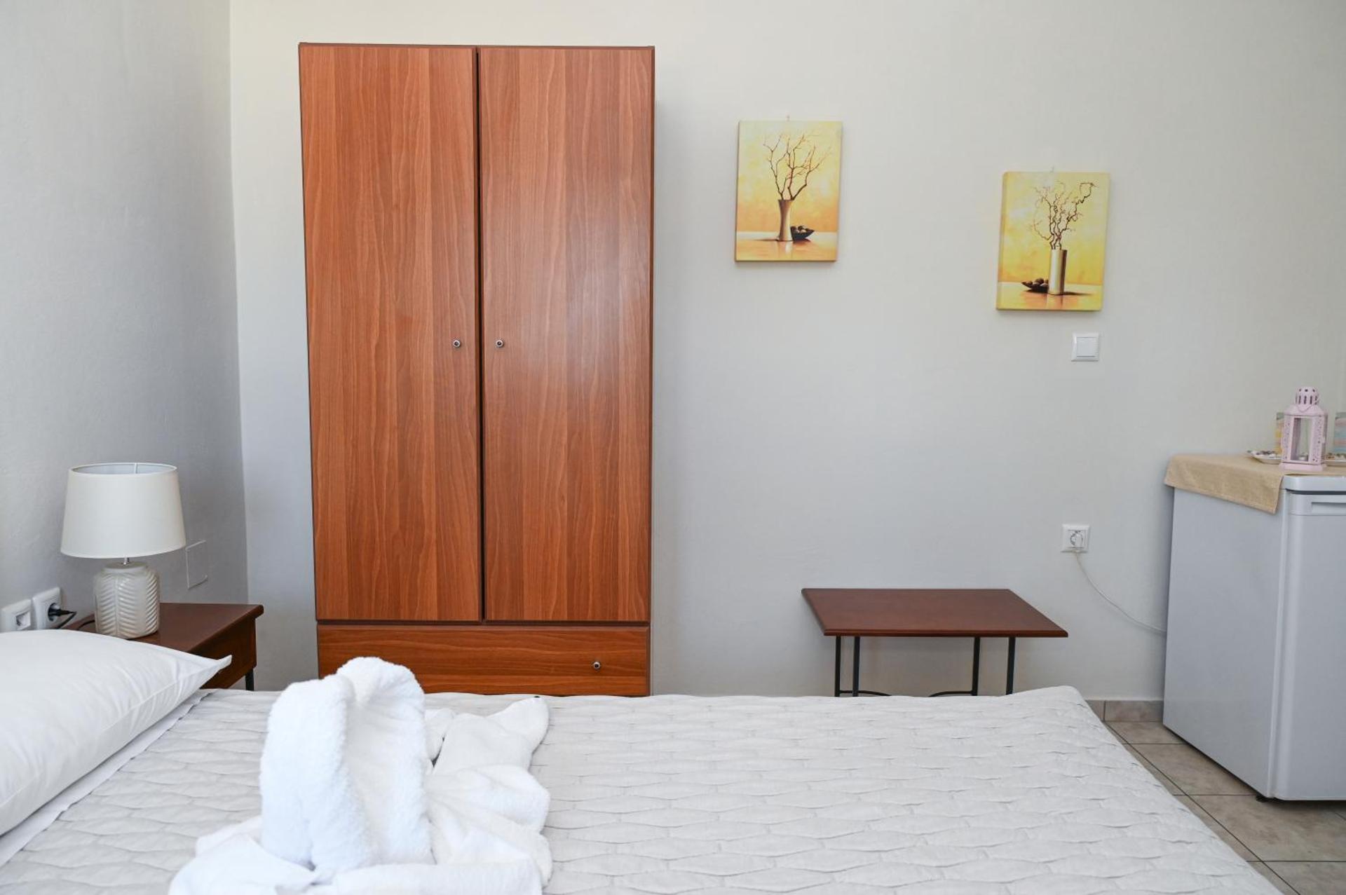 Akrothalassia - Photo 5