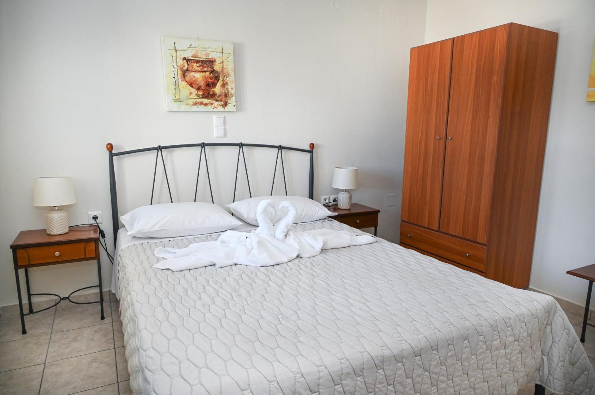 Akrothalassia - Photo 7