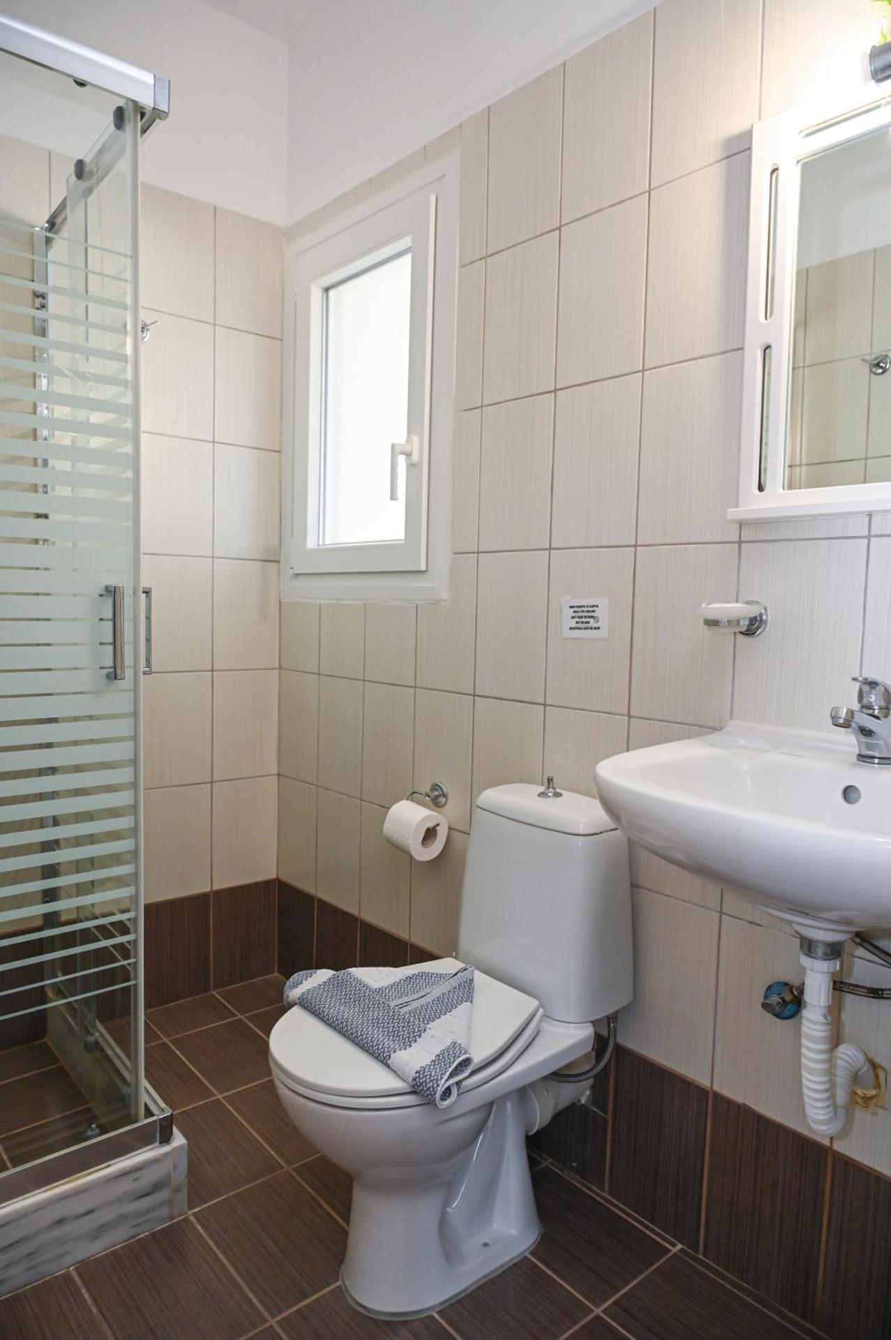 Akrothalassia - Photo 52