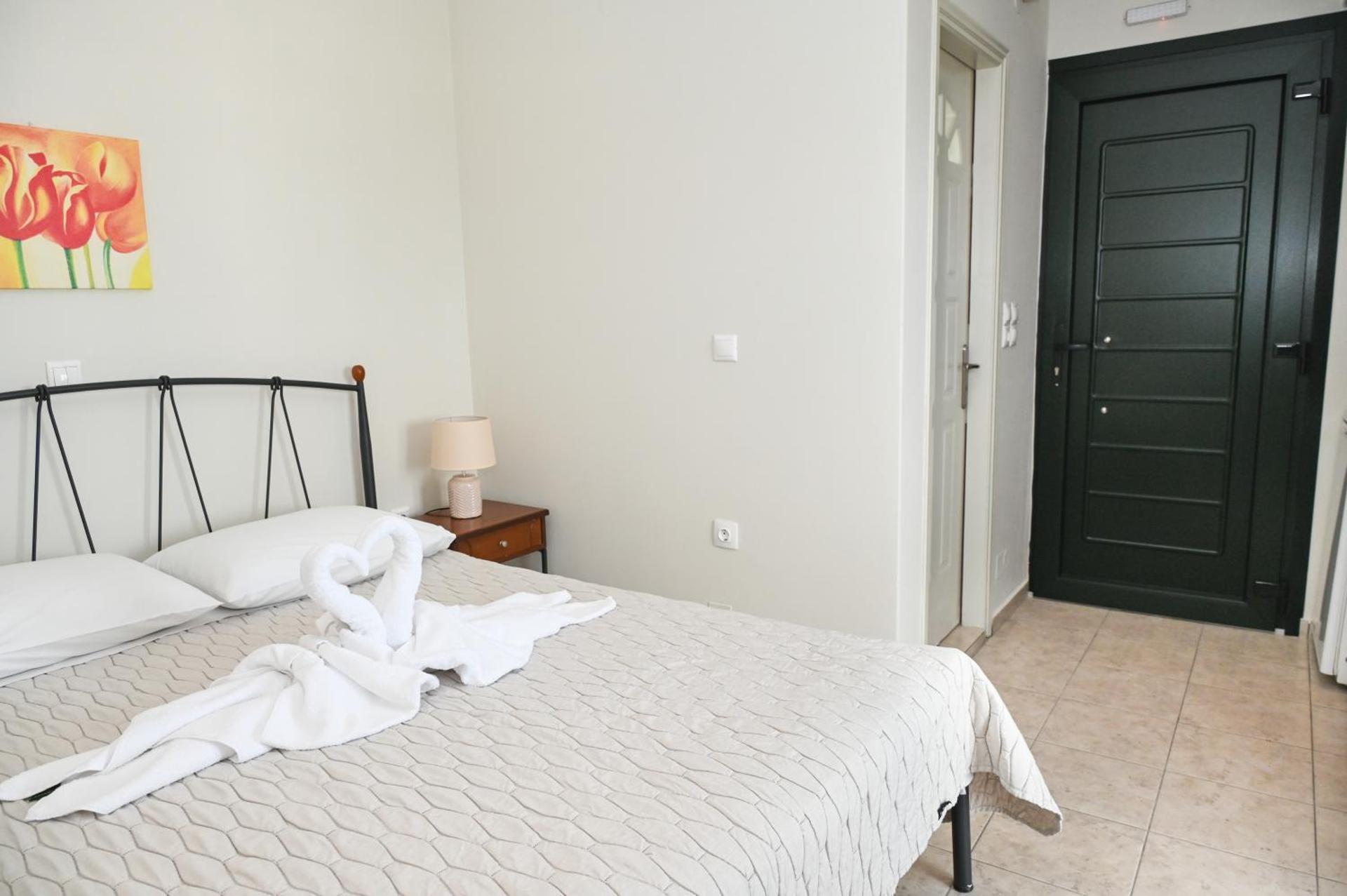 Akrothalassia - Photo 73