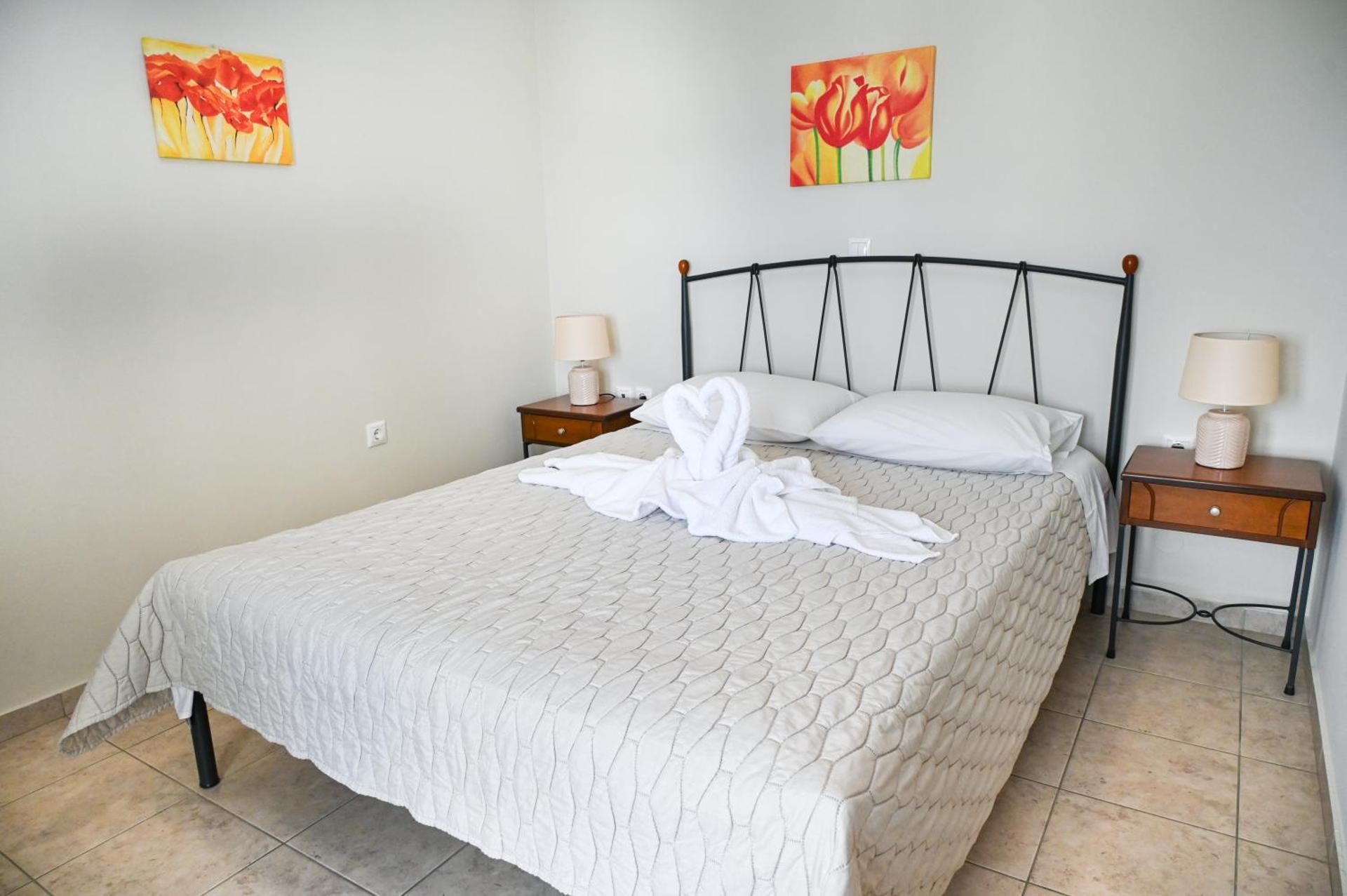 Akrothalassia - Photo 75