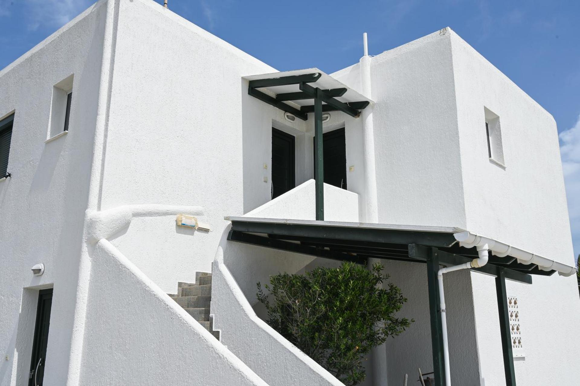 Akrothalassia - Photo 108