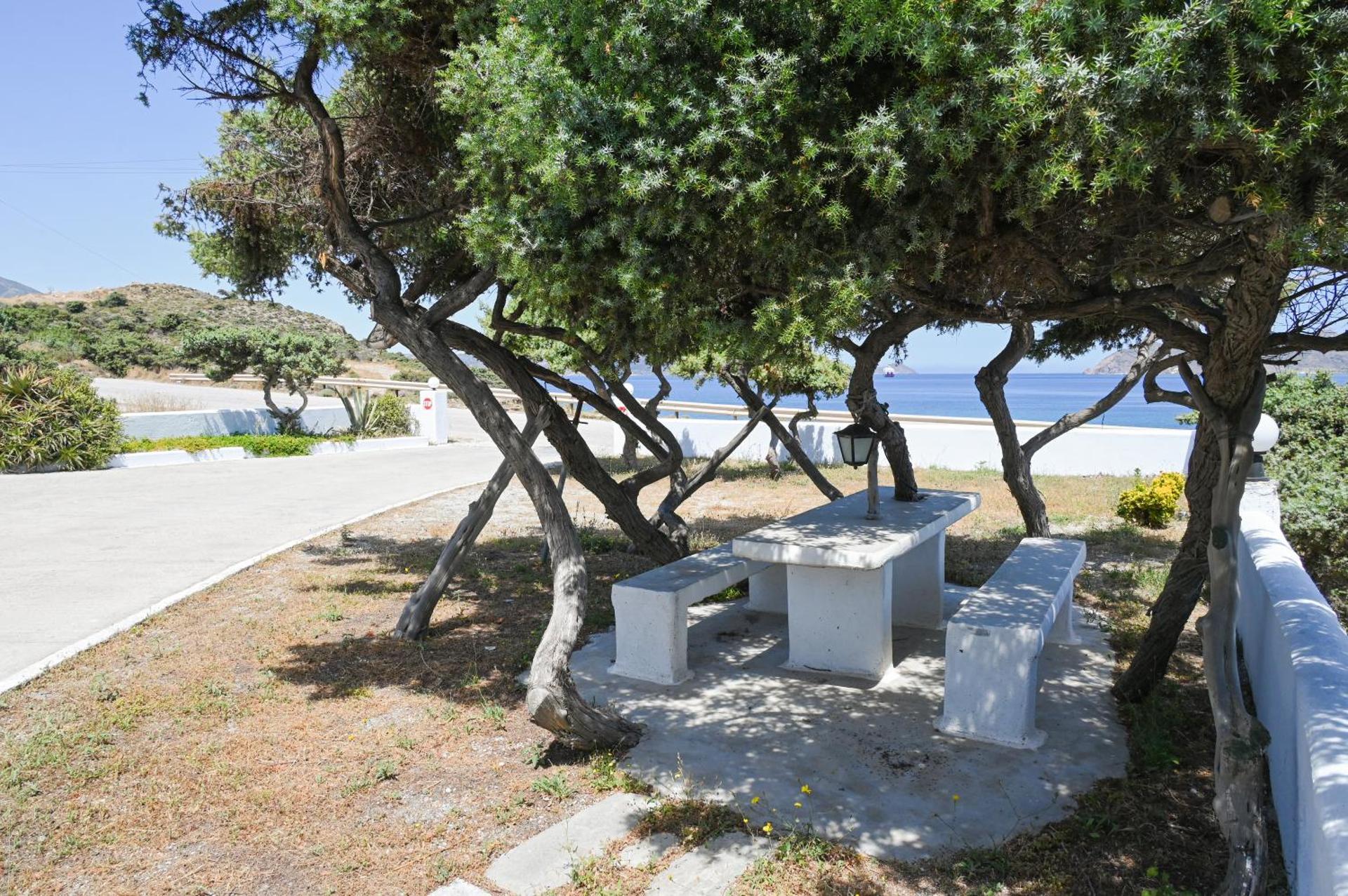 Akrothalassia - Photo 110