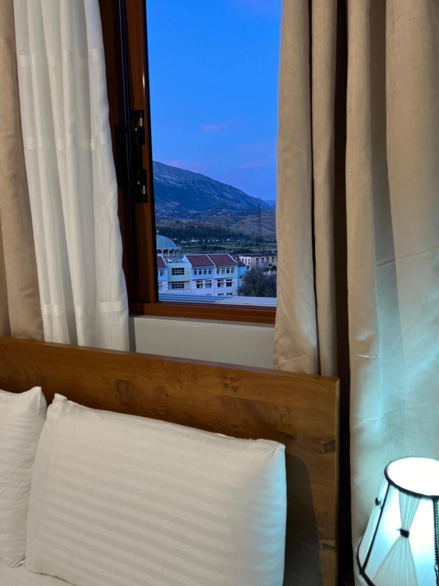 Waypoint Inn - Photo 4