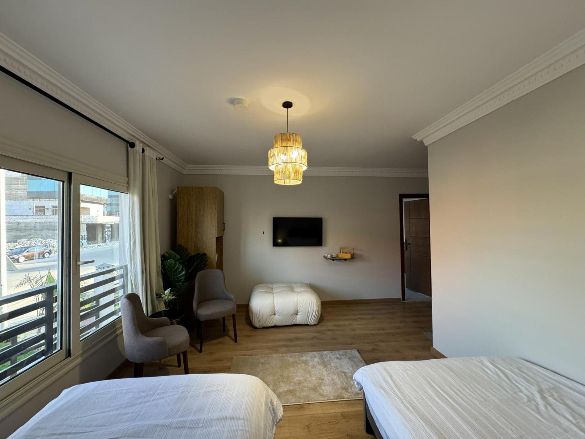 Jira Inn Hotel - چيران - Photo 156