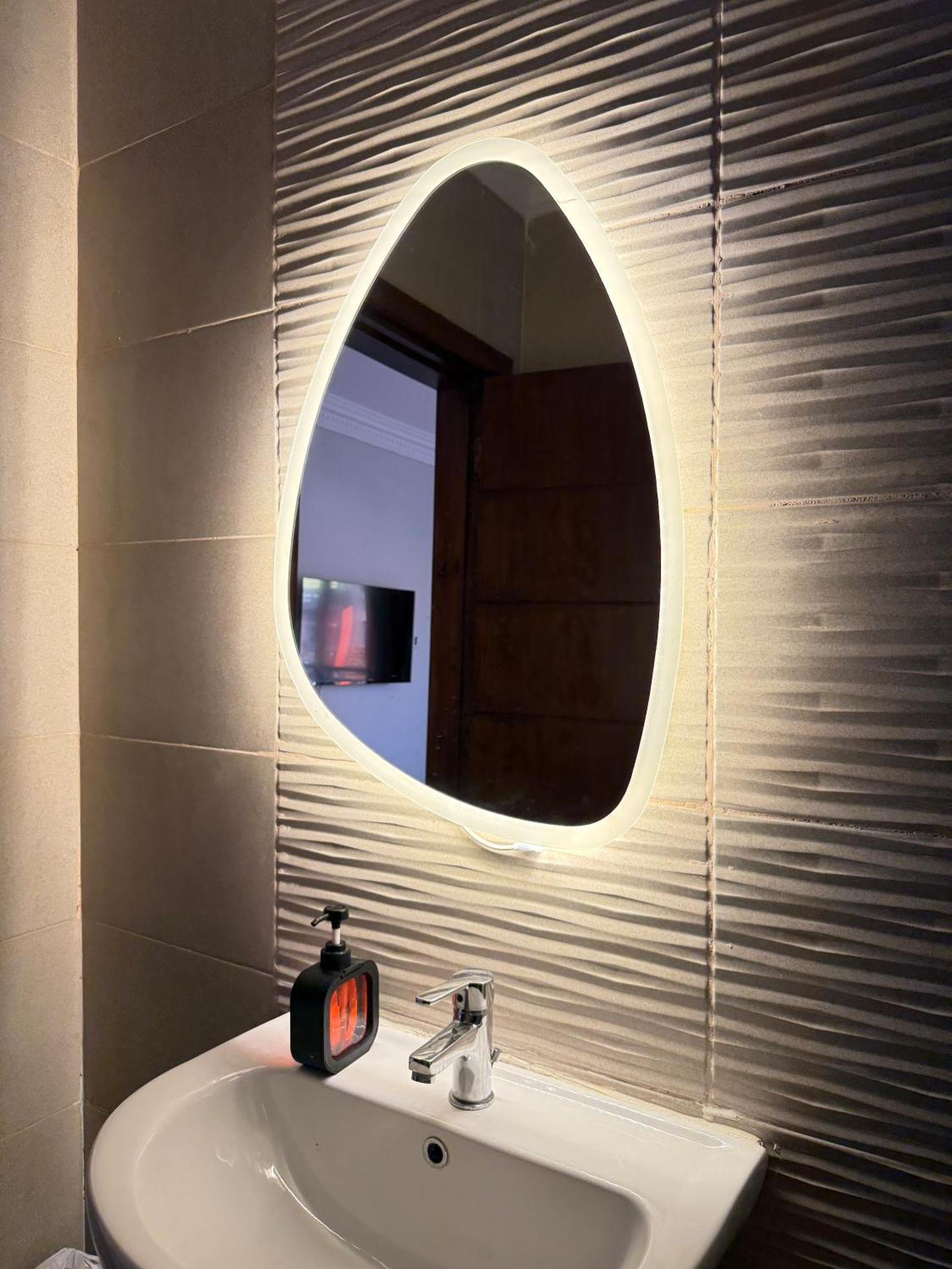 Jira Inn Hotel - چيران - Photo 80