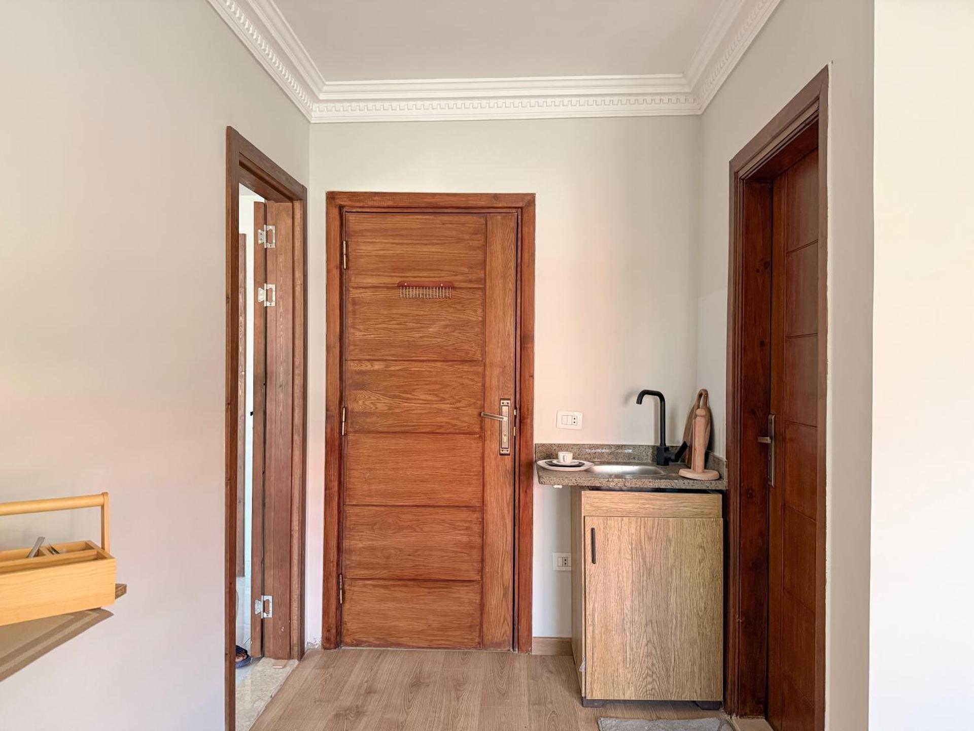 Jira Inn Hotel - چيران - Photo 85