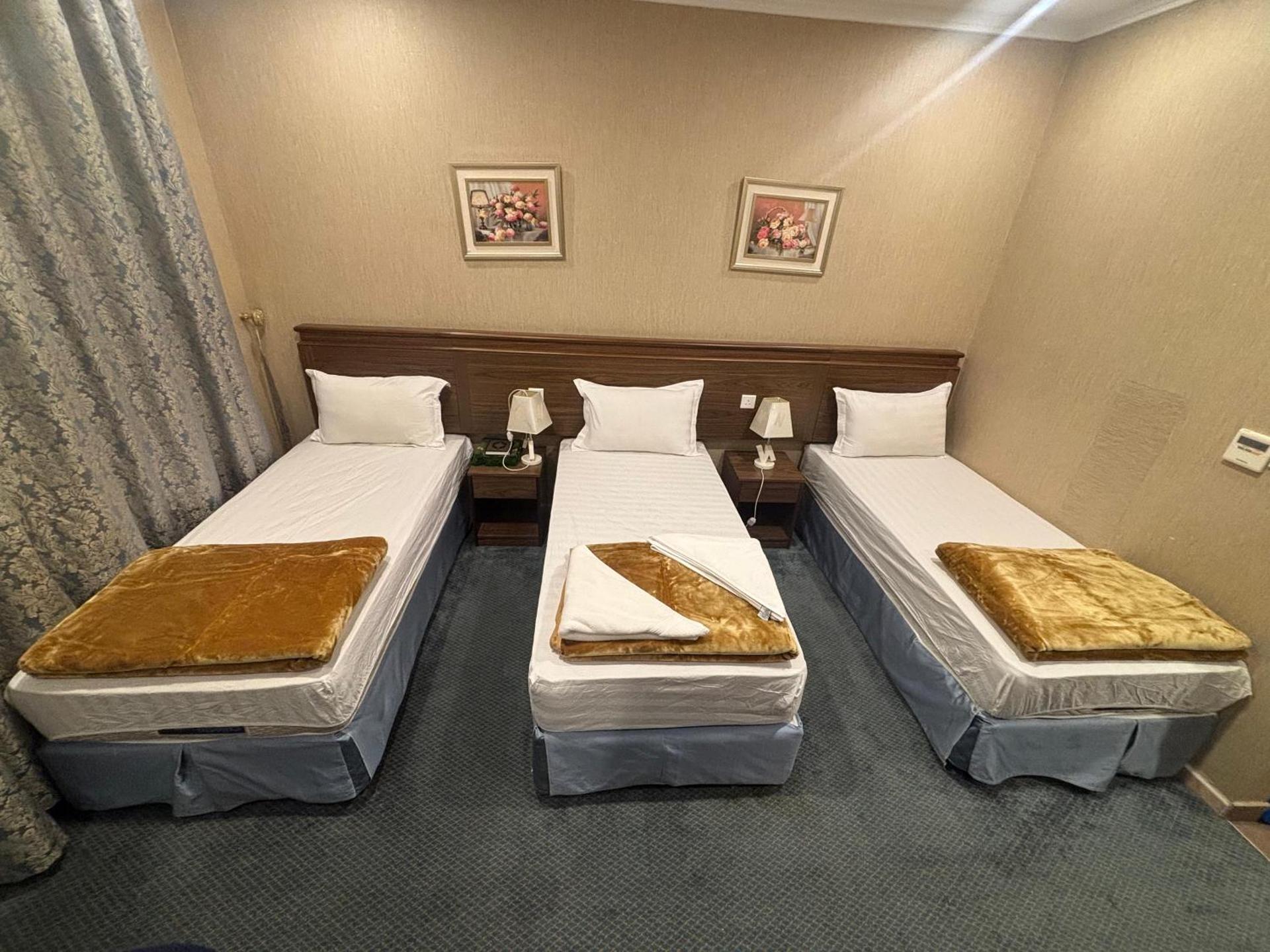 Triple Room with Private Bathroom