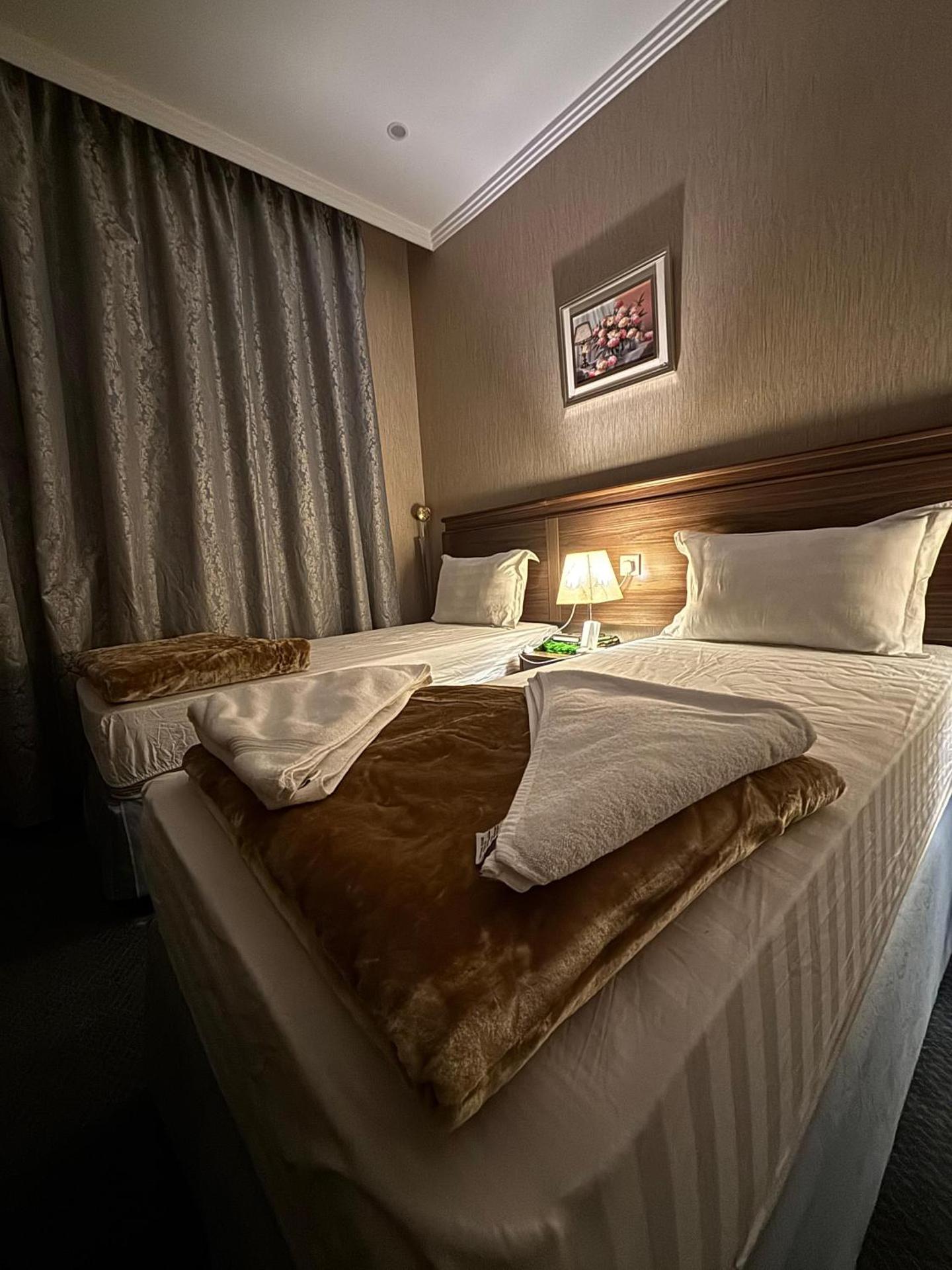 Town House Castle Hotel - Photo 36