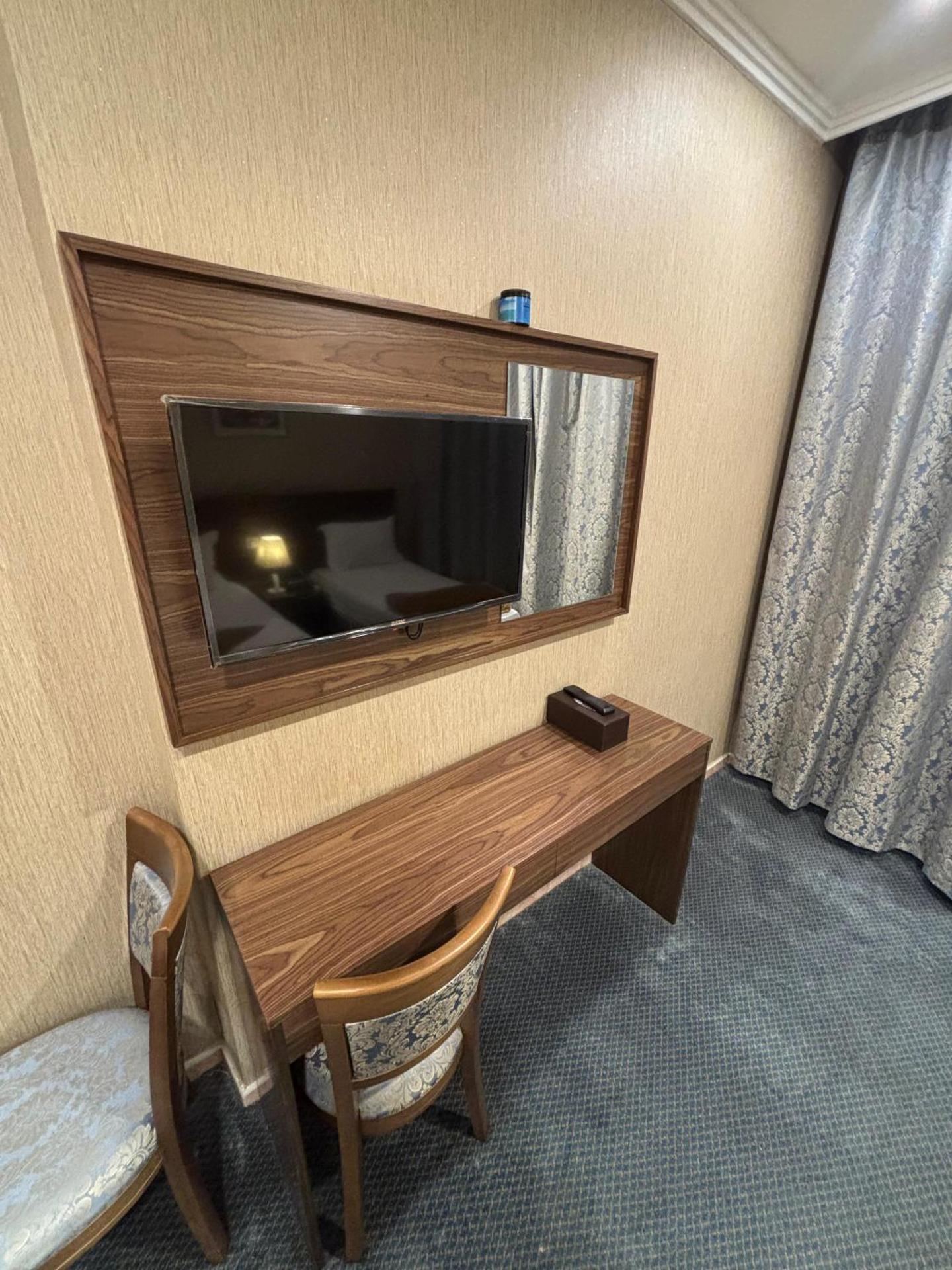 Town House Castle Hotel - Photo 53