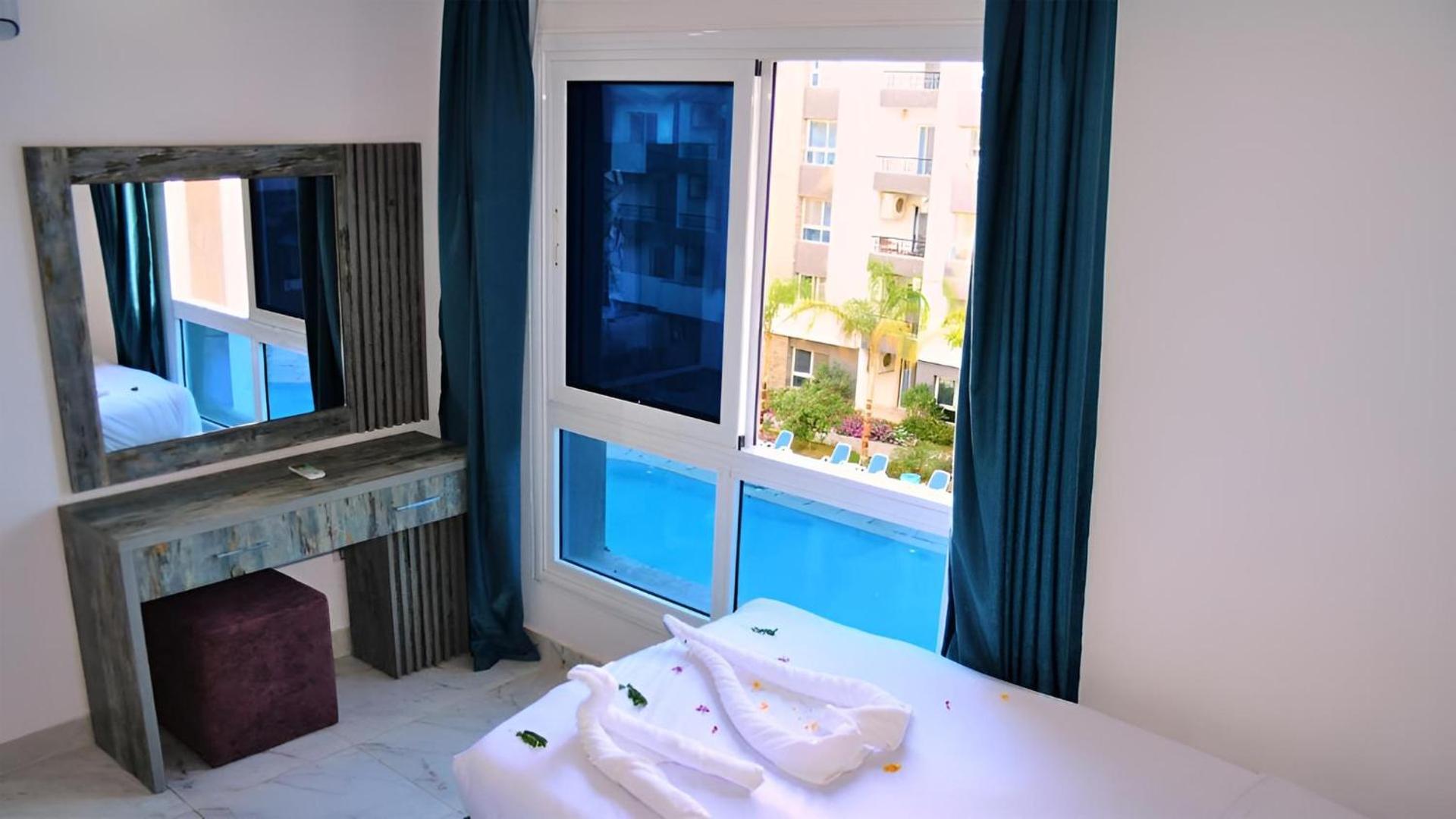 Queen T Suites All Inclusive resort - Photo 21