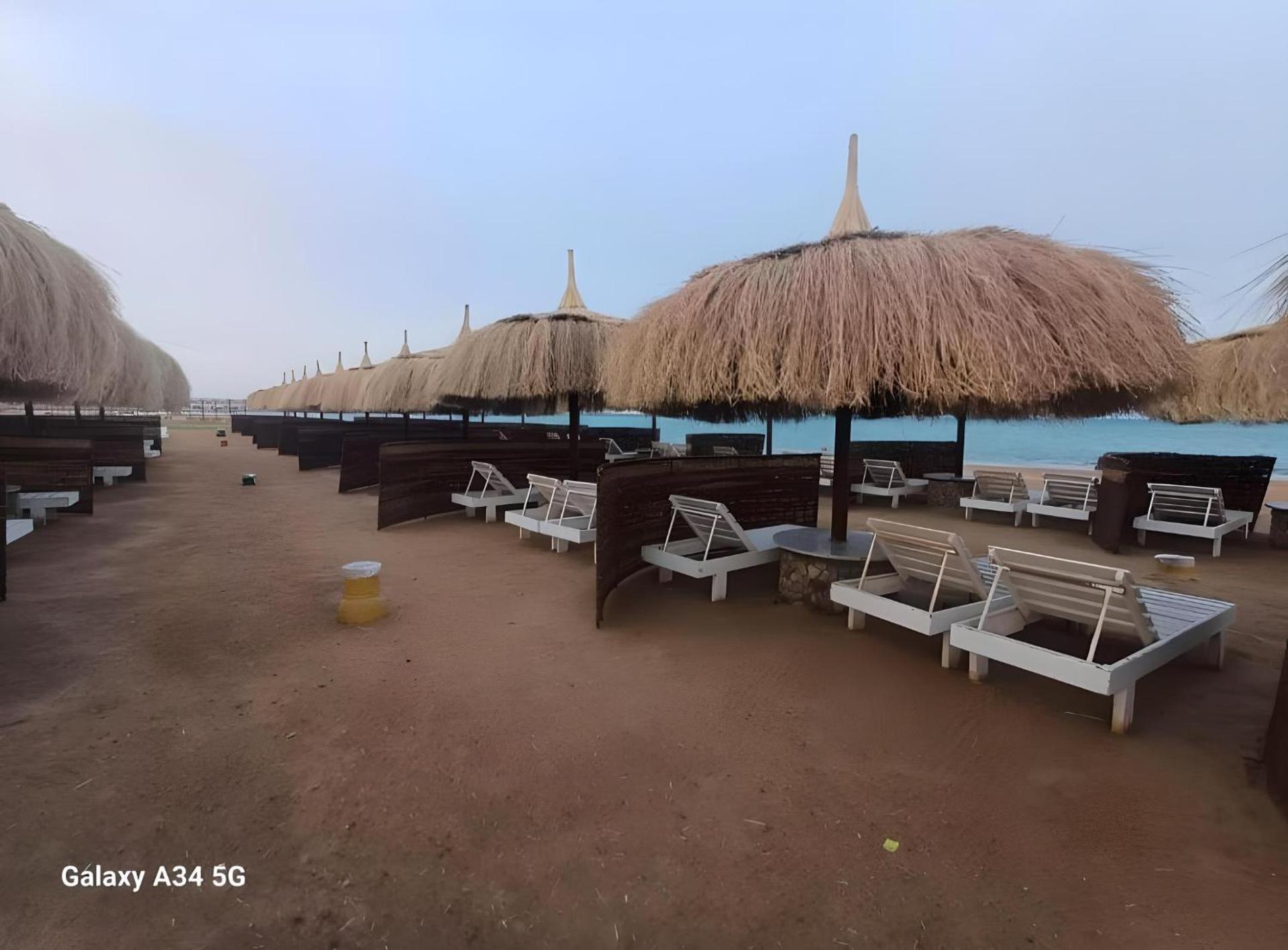 Queen T Suites All Inclusive resort - Photo 2