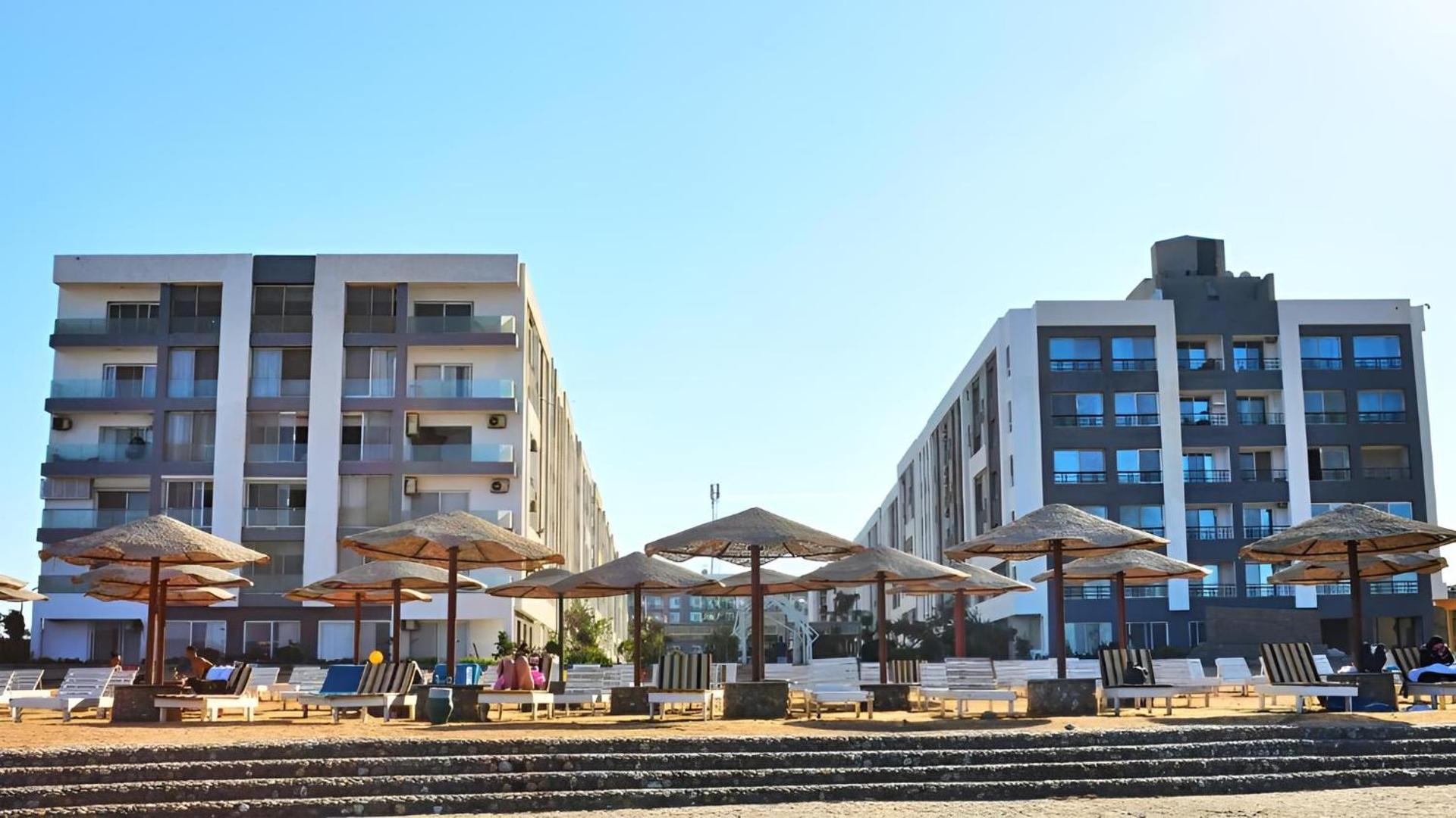 Queen T Suites All Inclusive resort - Photo 91