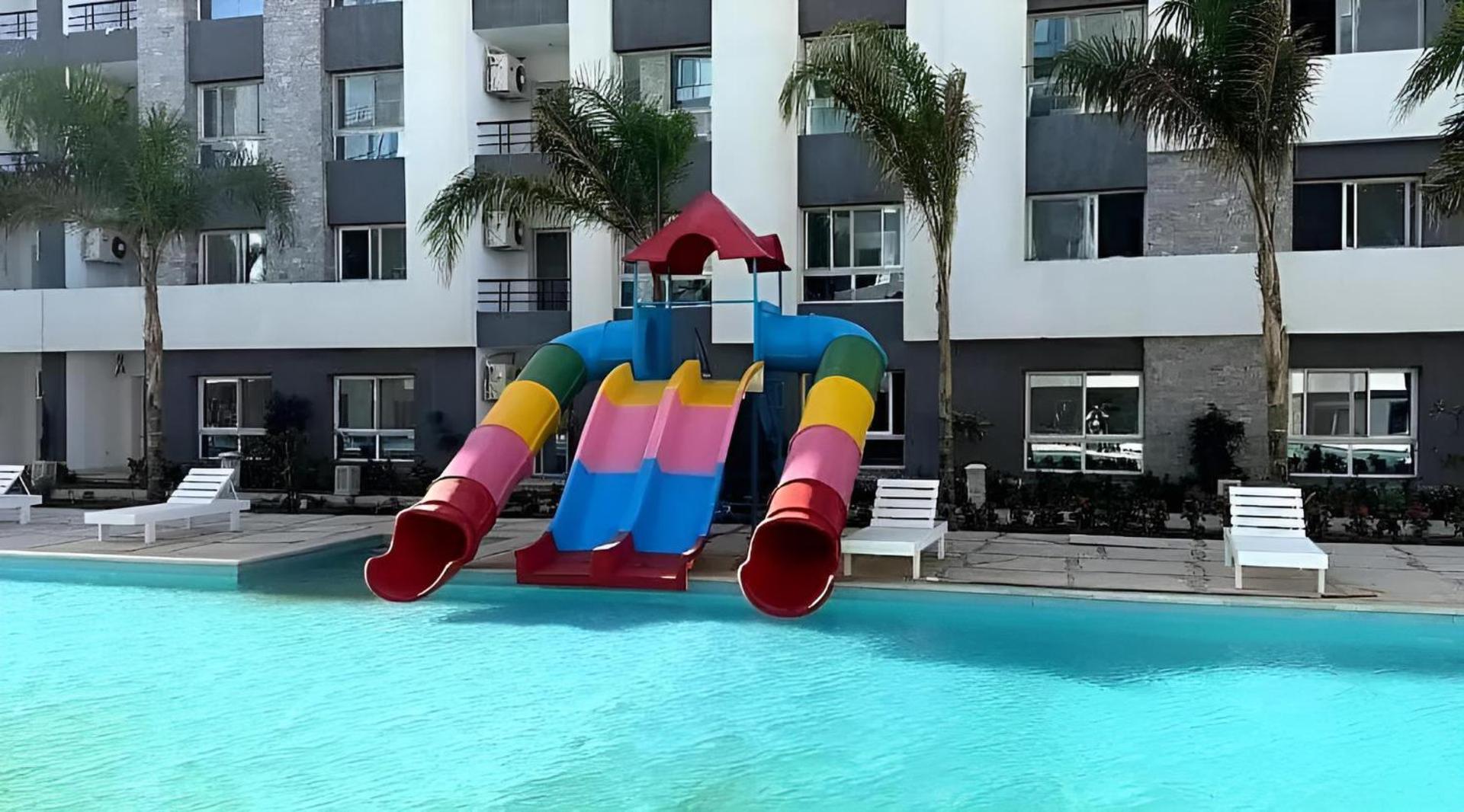 Queen T Suites All Inclusive resort - Photo 95