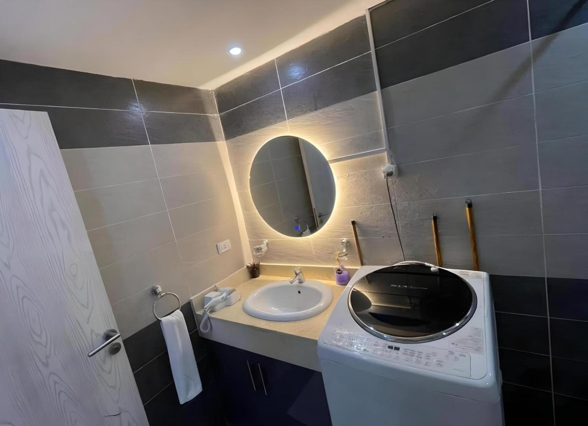 Queen T Suites All Inclusive resort - Photo 39