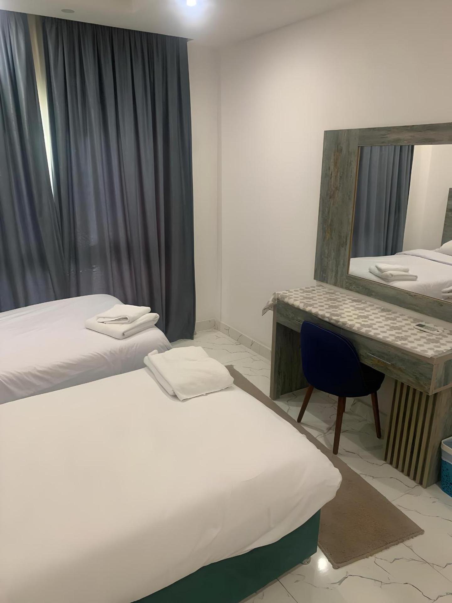 Queen T Suites All Inclusive resort - Photo 40