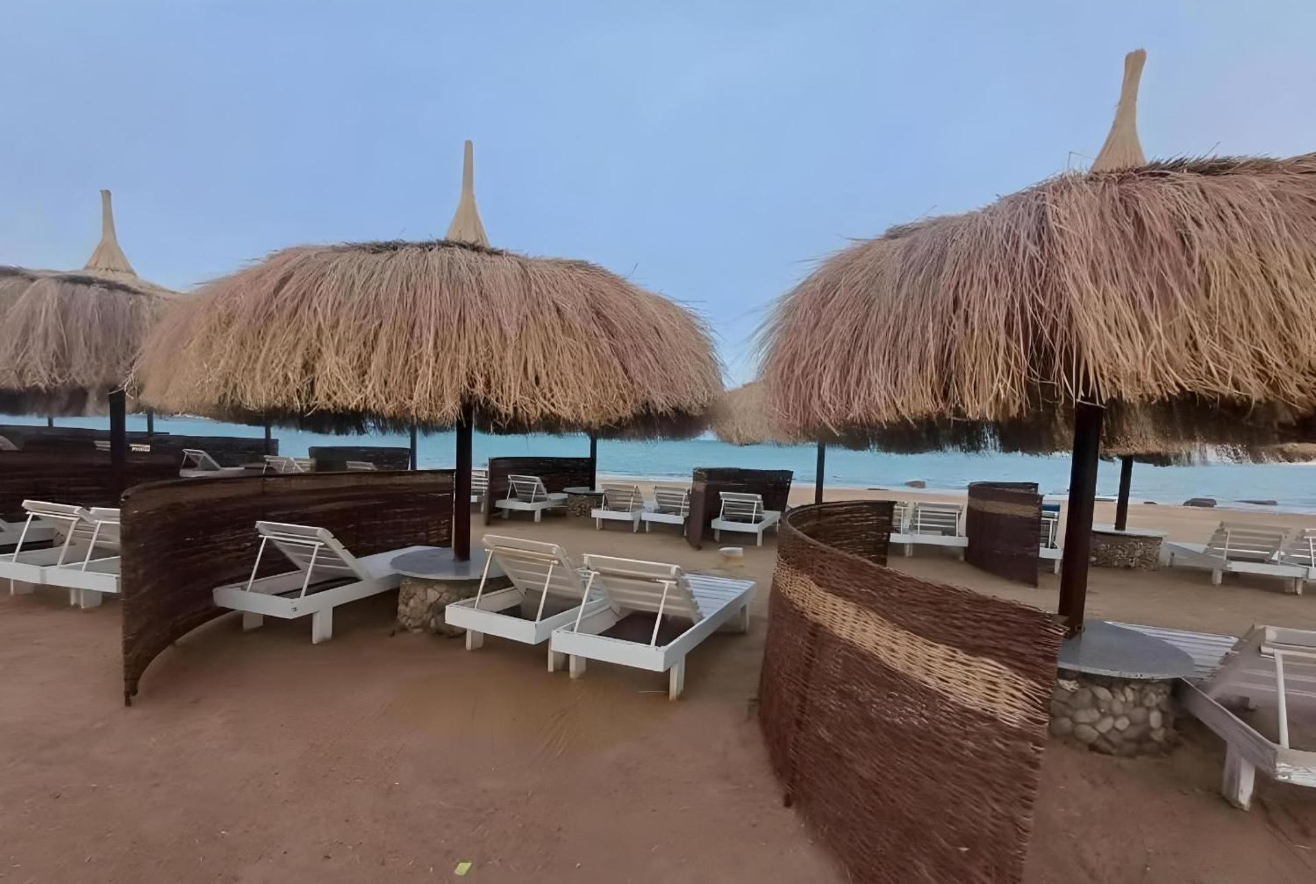 Queen T Suites All Inclusive resort - Photo 100