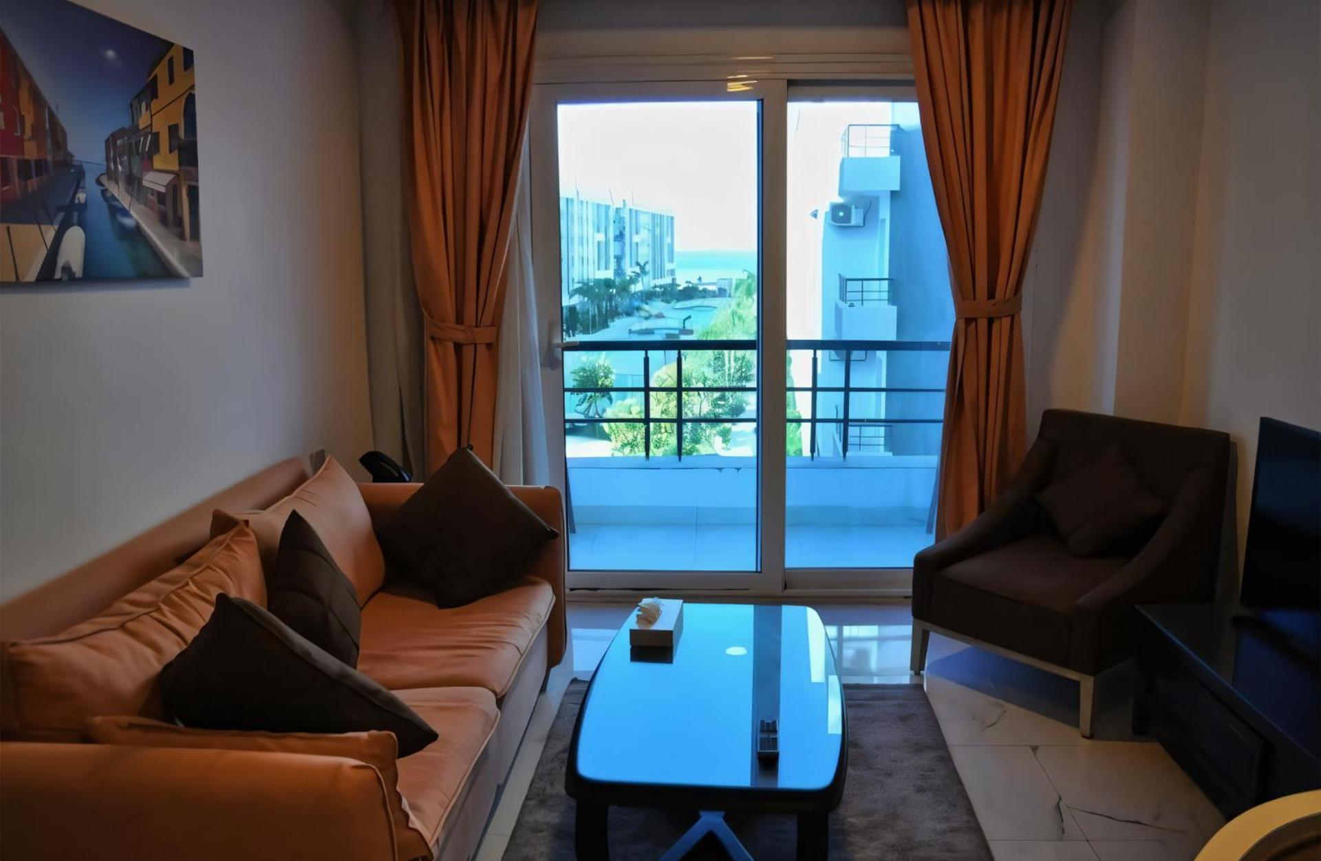 Queen T Suites All Inclusive resort - Photo 65