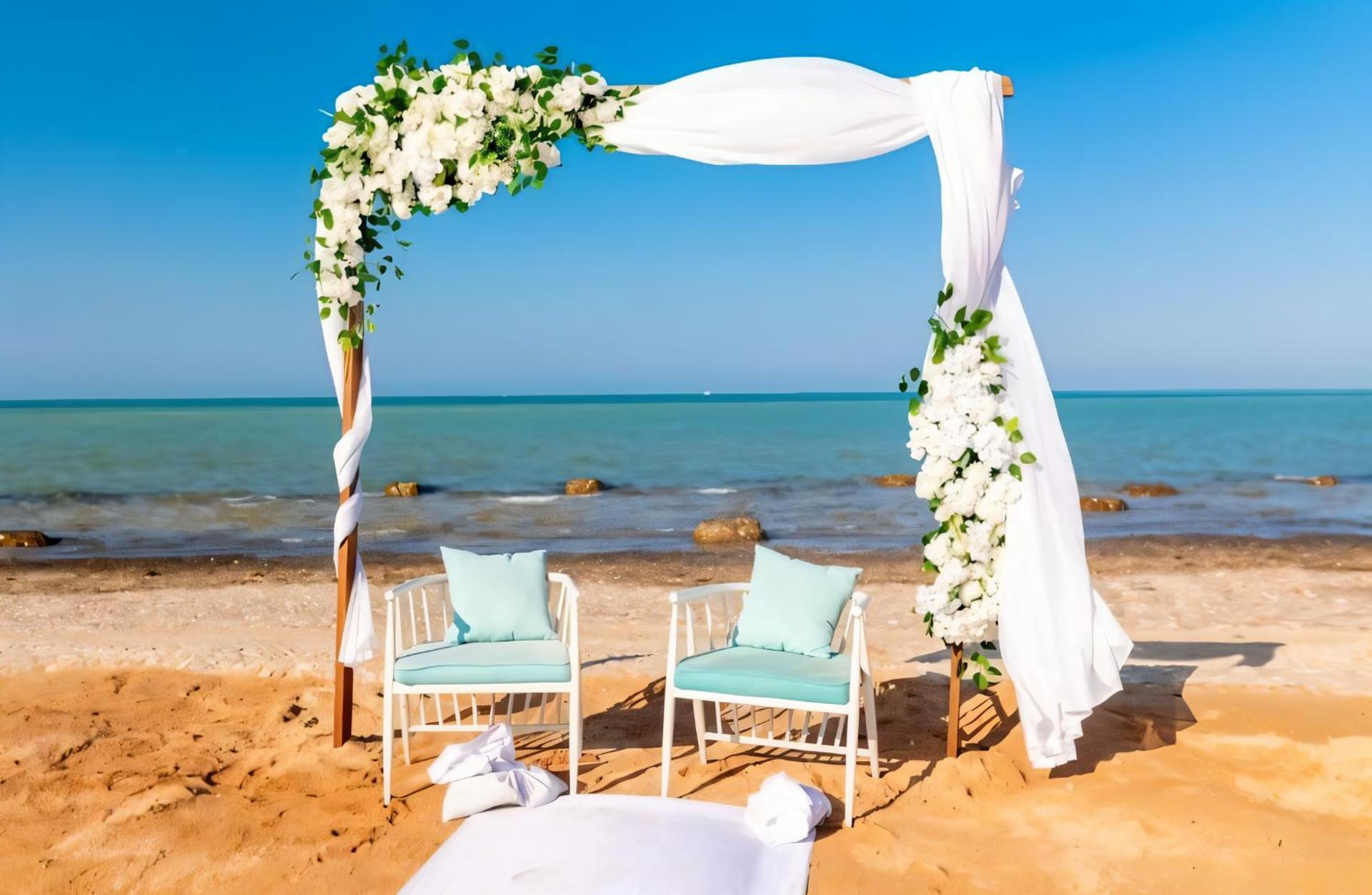 Queen T Suites All Inclusive resort - Photo 136