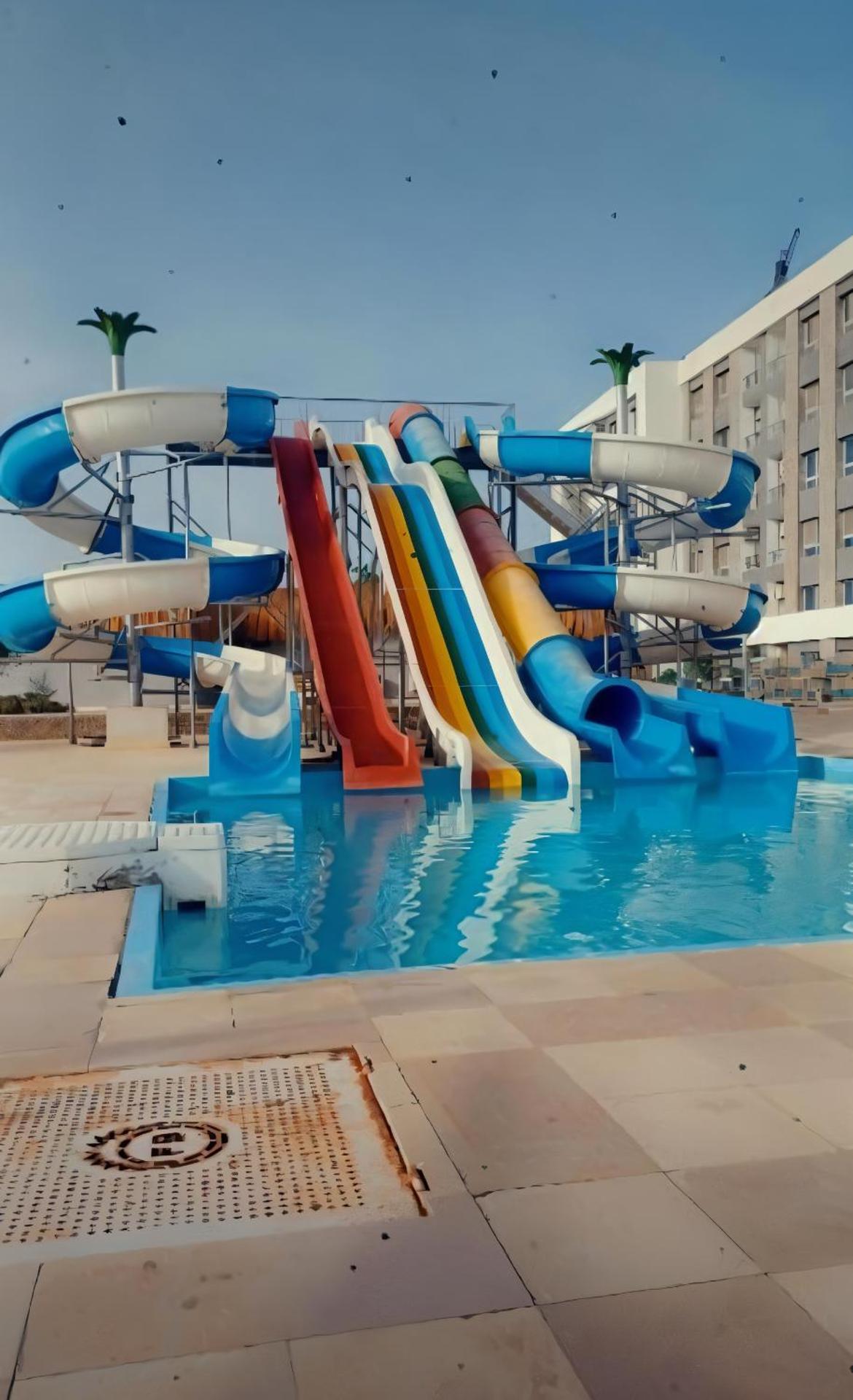 Queen T Suites All Inclusive resort - Photo 145