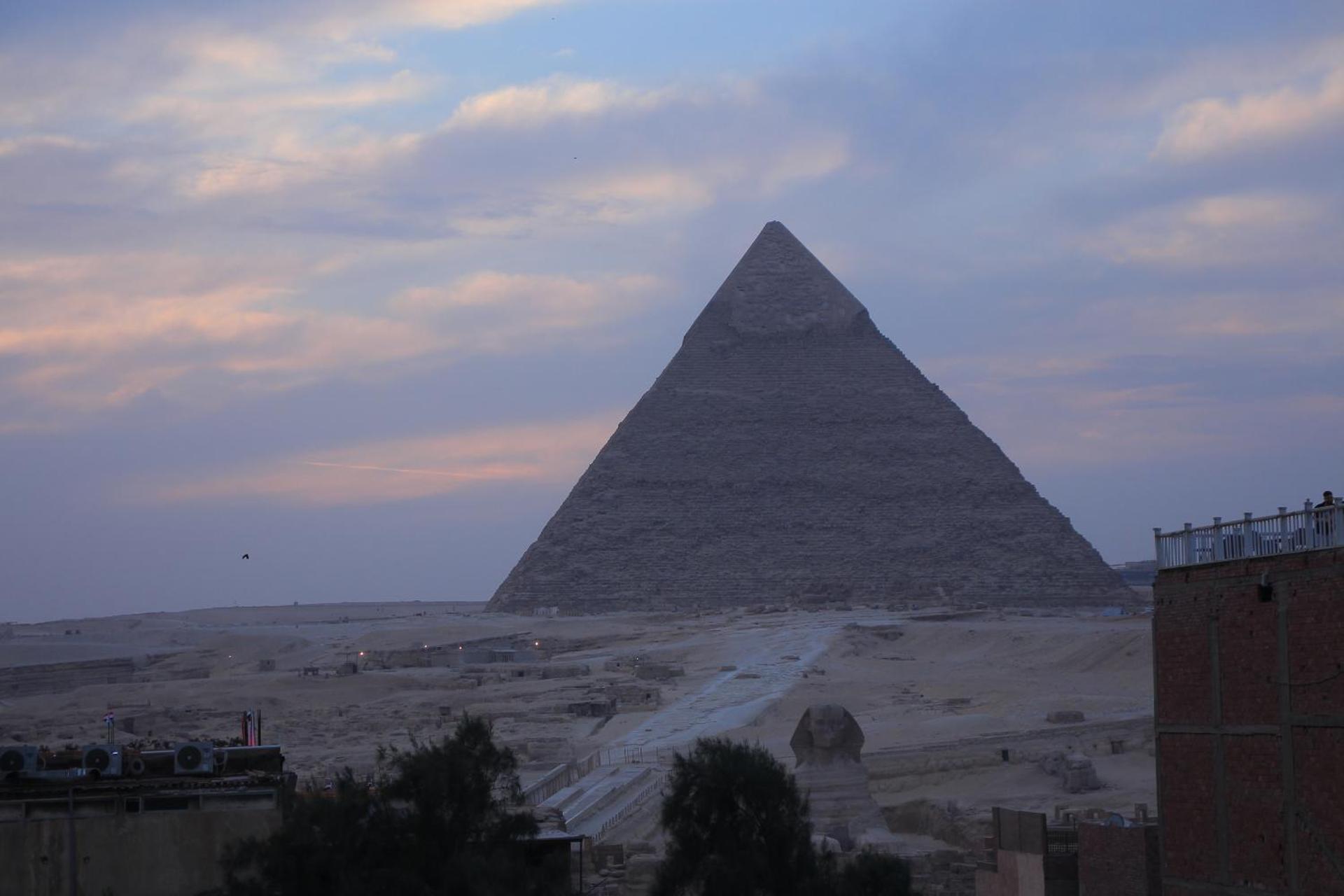 &Prince& pyramids& Sphinx & &&&view&&&&&&&&&&&&&&&