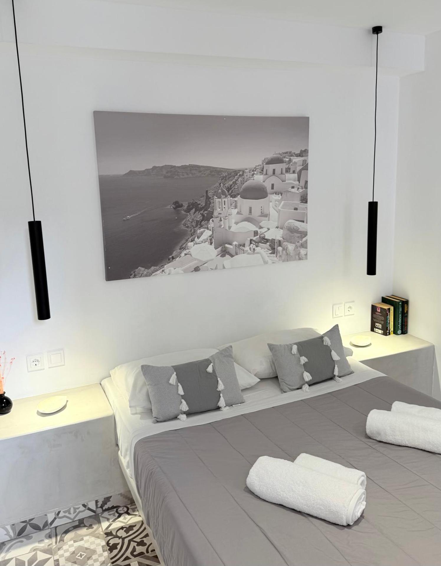 Fira Basement Studios - Photo 24