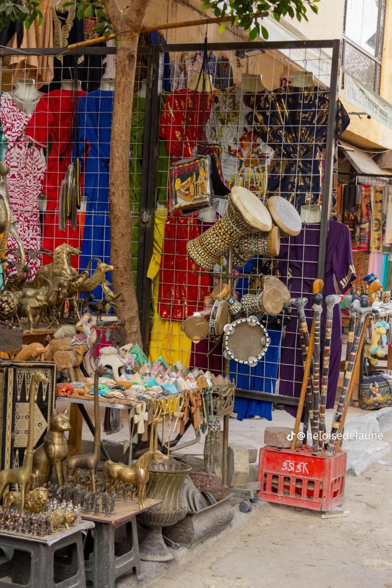 Ra Pyramids Inn - Photo 2