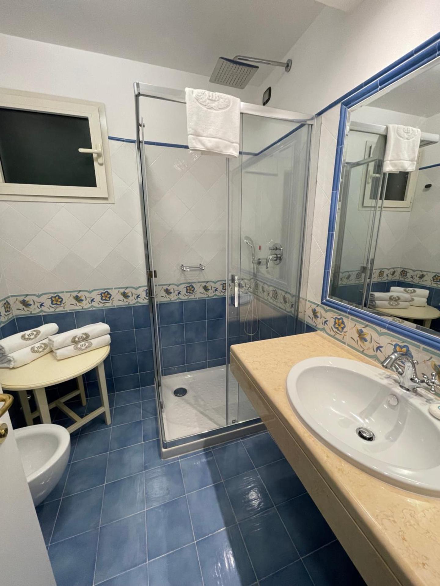 Hotel Hermitage - Photo 58