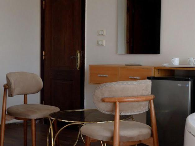 Three pyramids view & jacuzzi - Photo 50