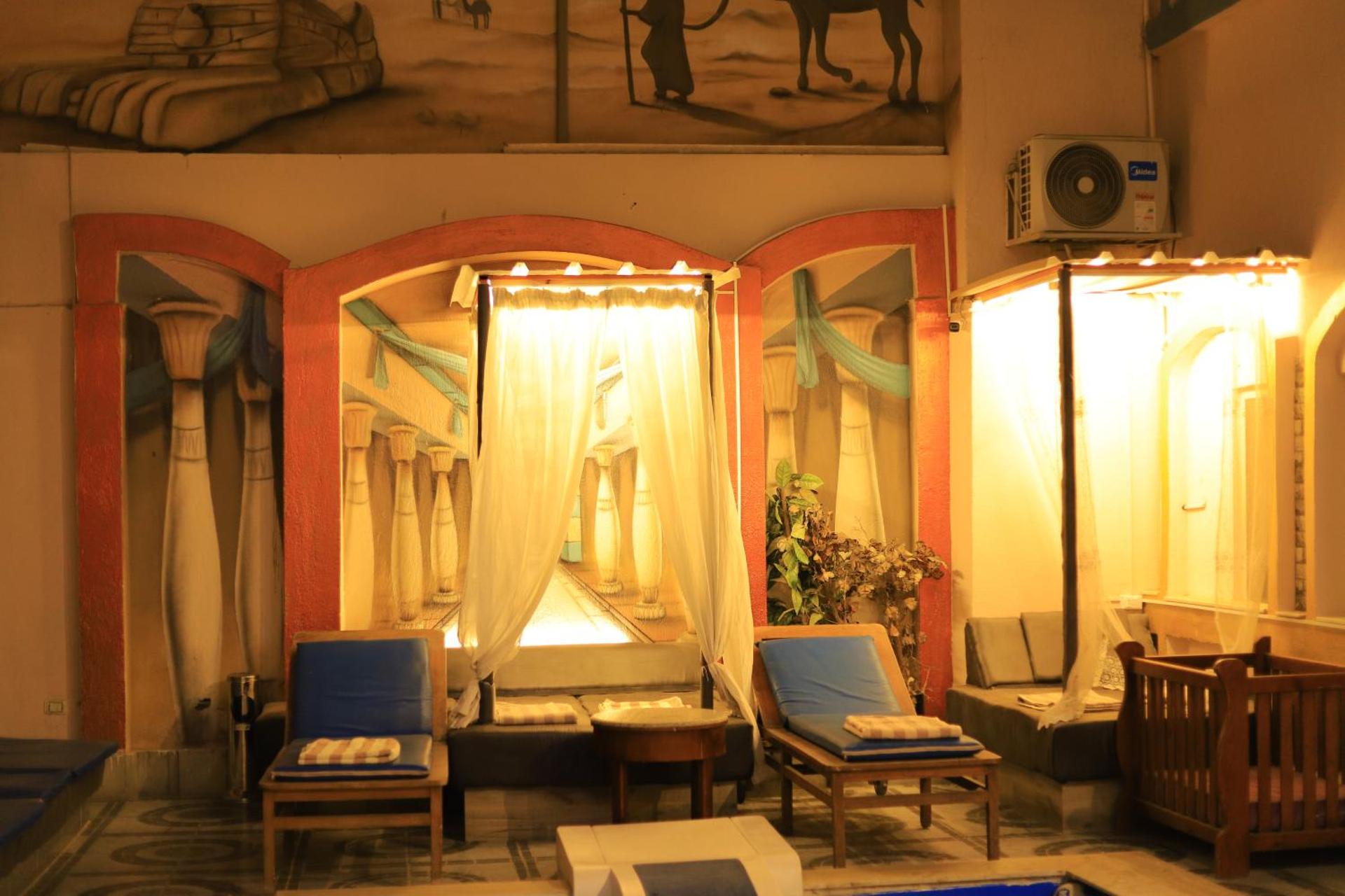 Ra Pyramids Inn - Photo 23