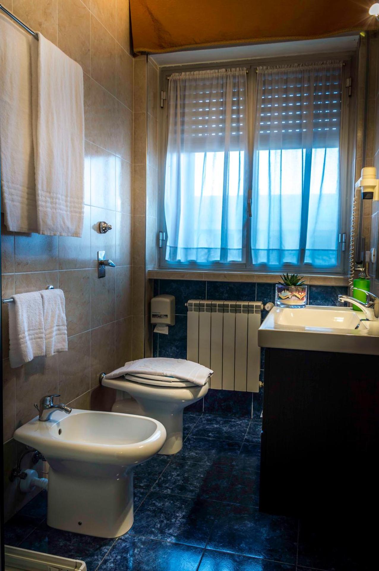 LVG Hotel Collection - La Bussola - Photo 28