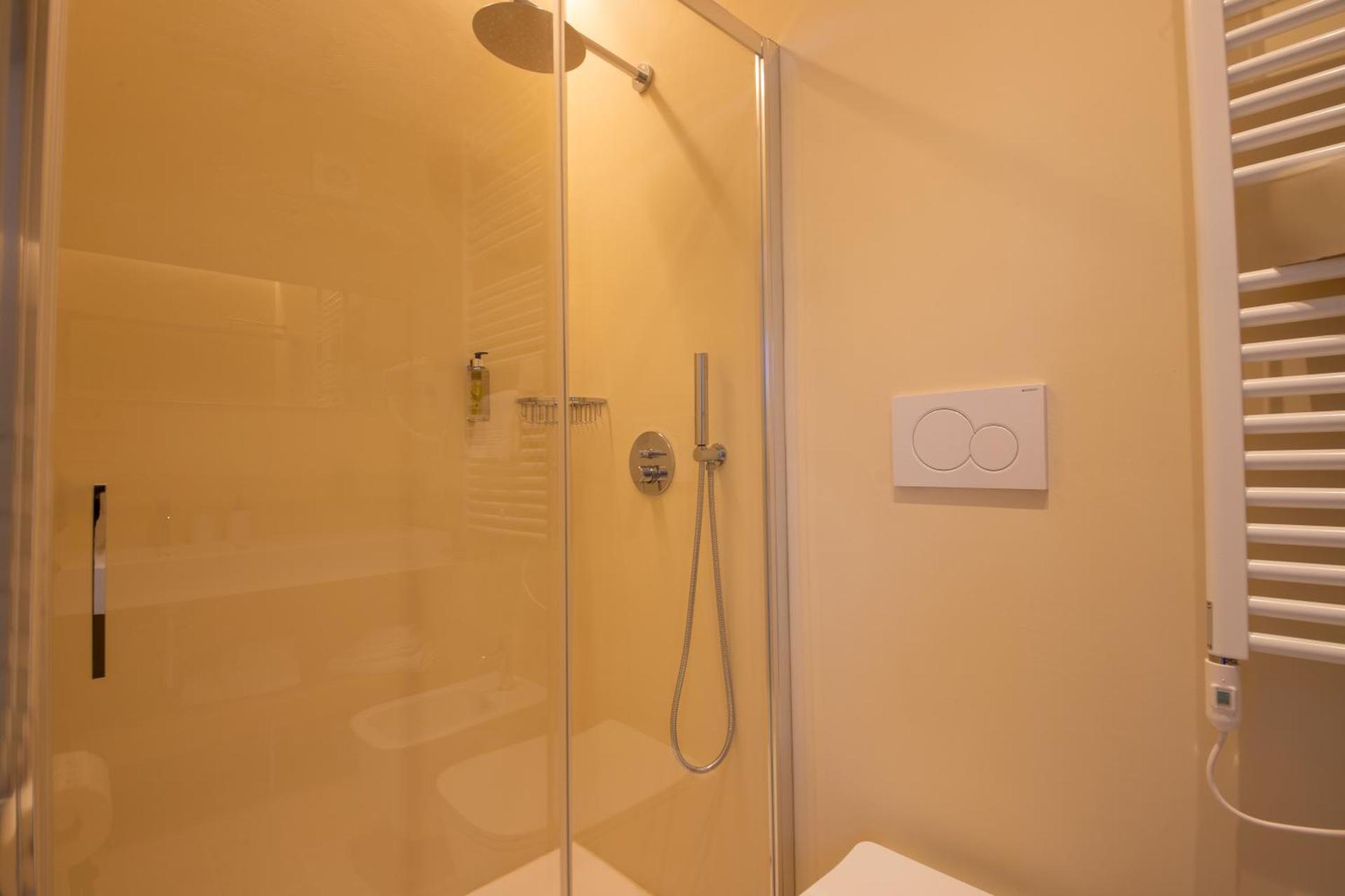 Borgo Cucumo by MONHOLIDAY - Photo 48