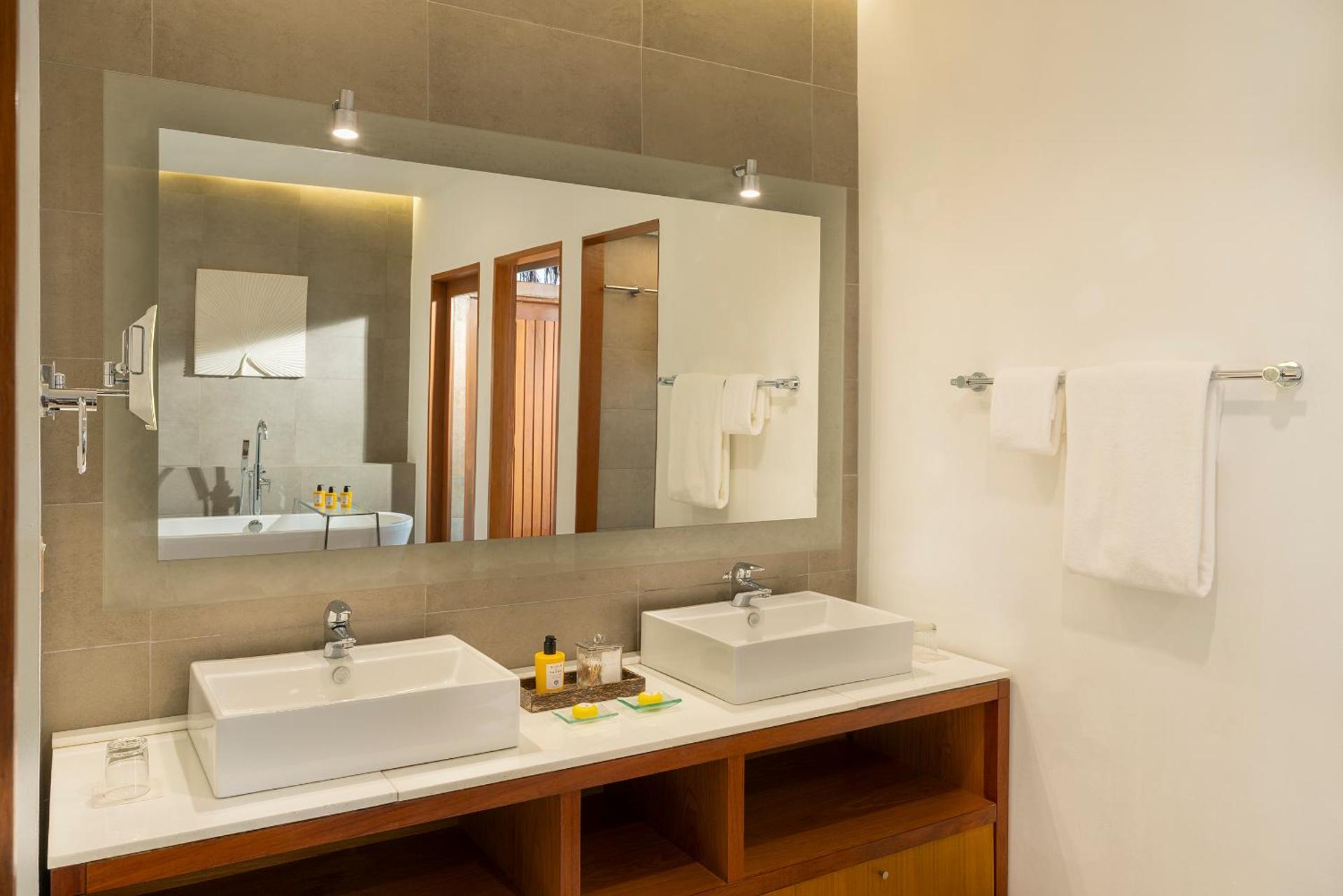 Baros Maldives - Photo 39