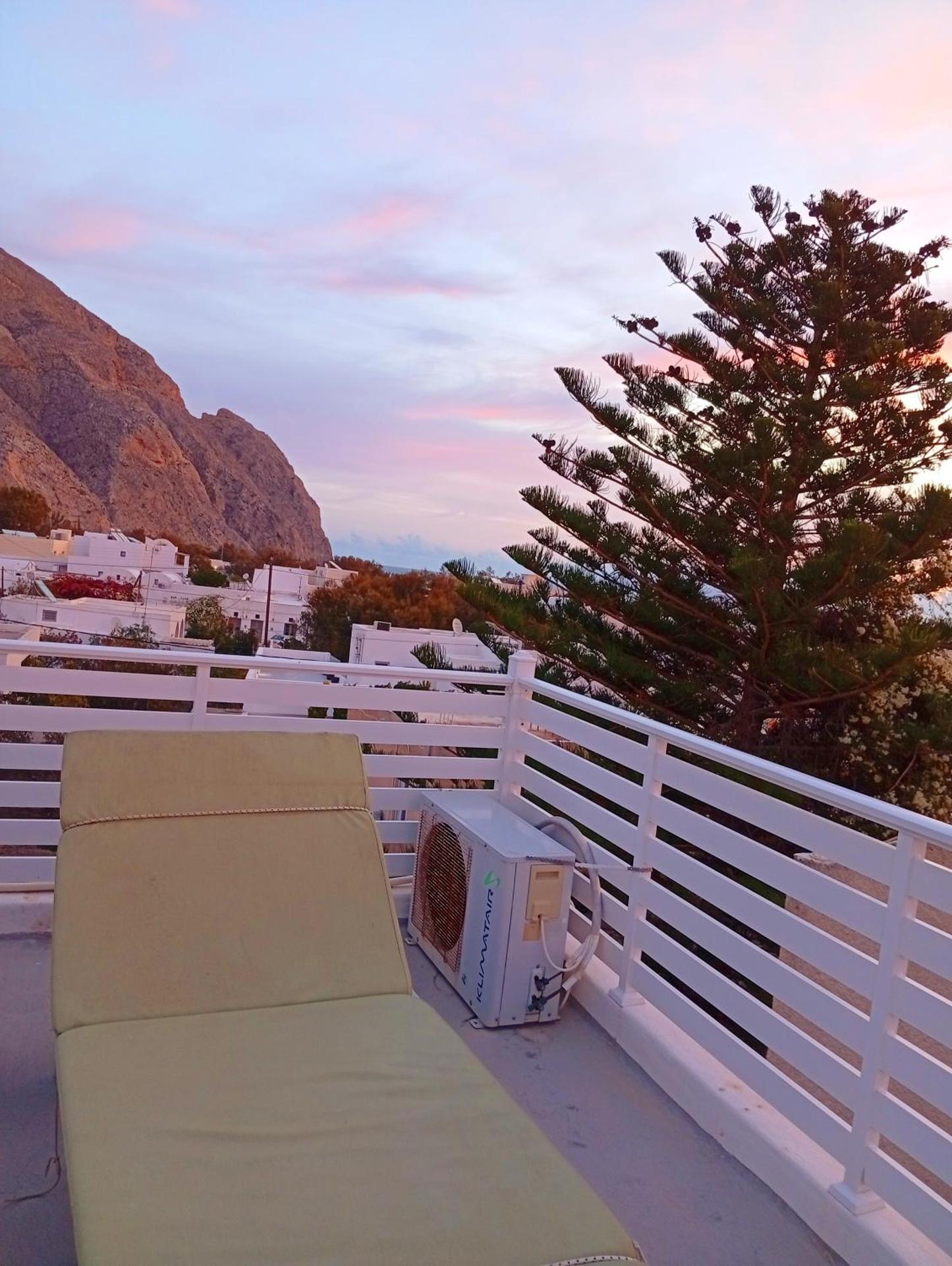 The Best - Photo 239