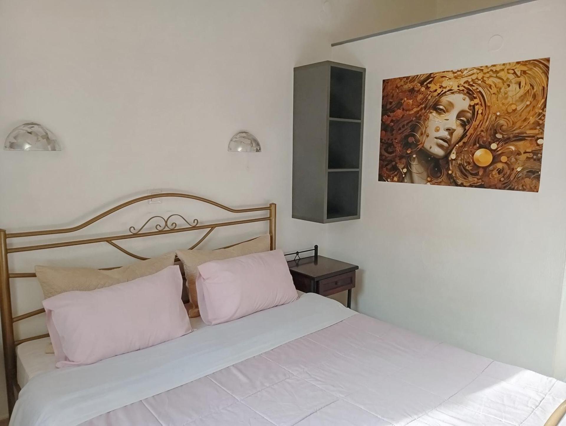 The Best - Photo 242