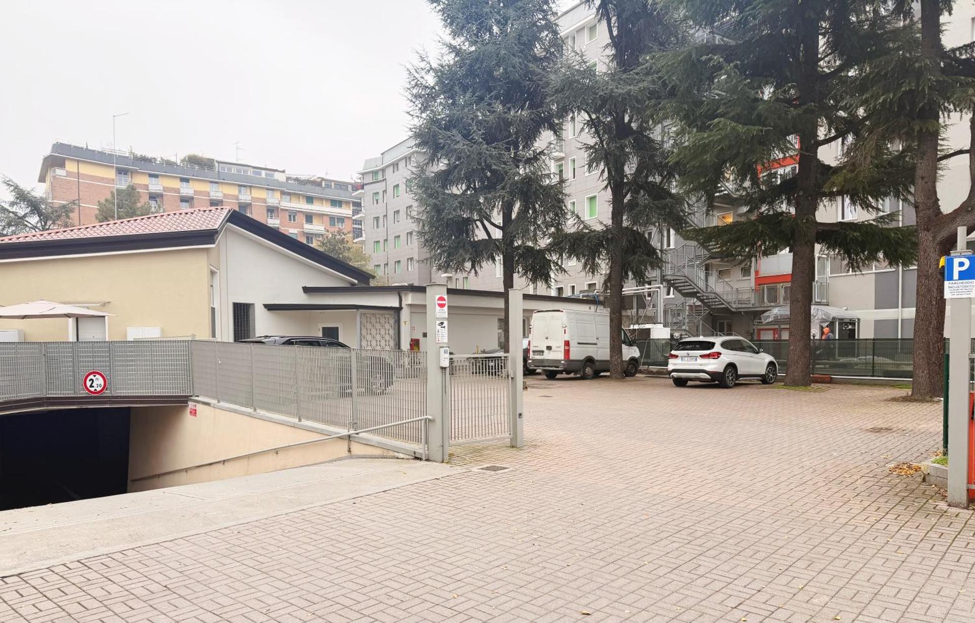 Hotel Donatello - Photo 11