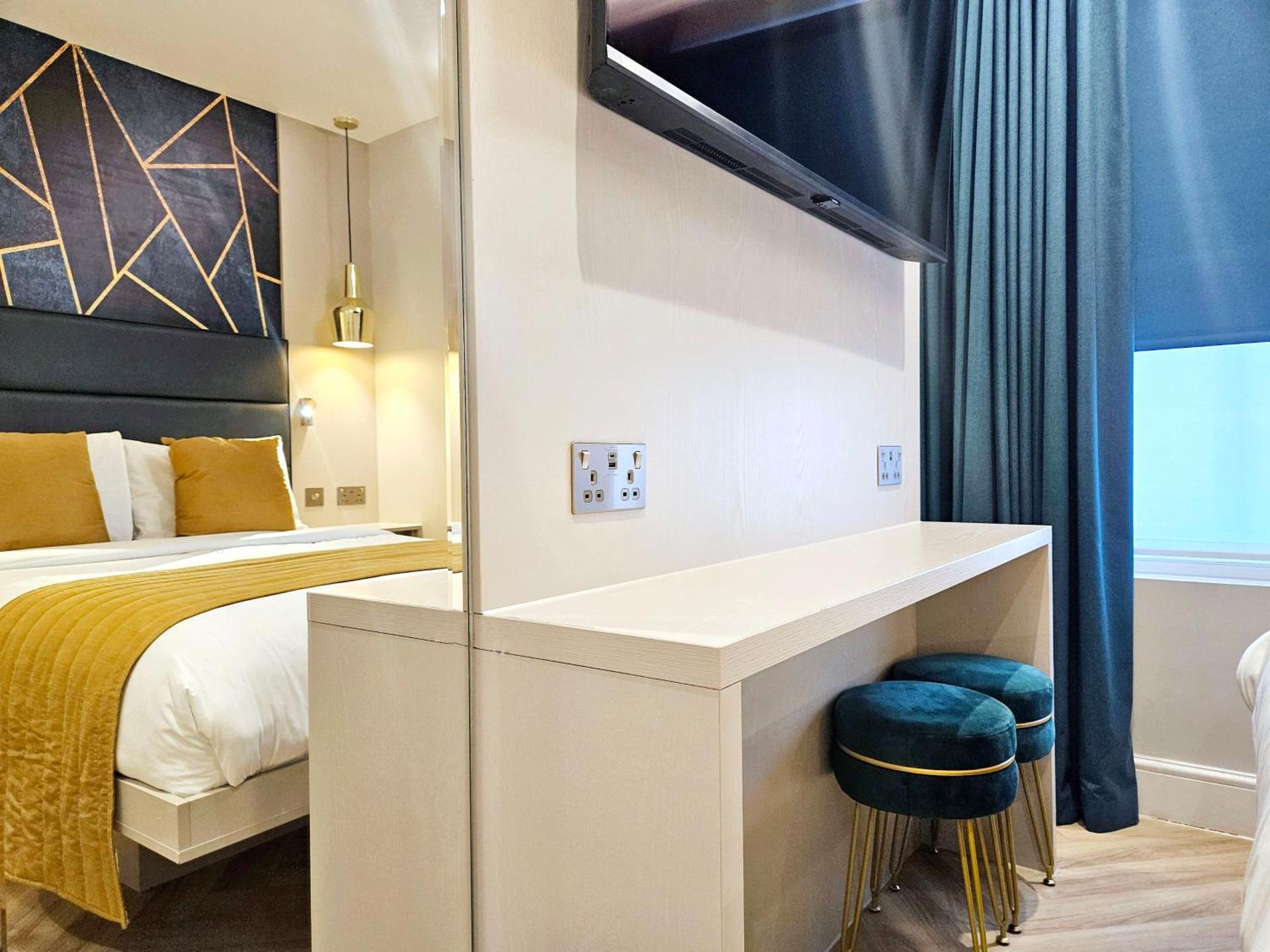 West Brompton Studios - Photo 25