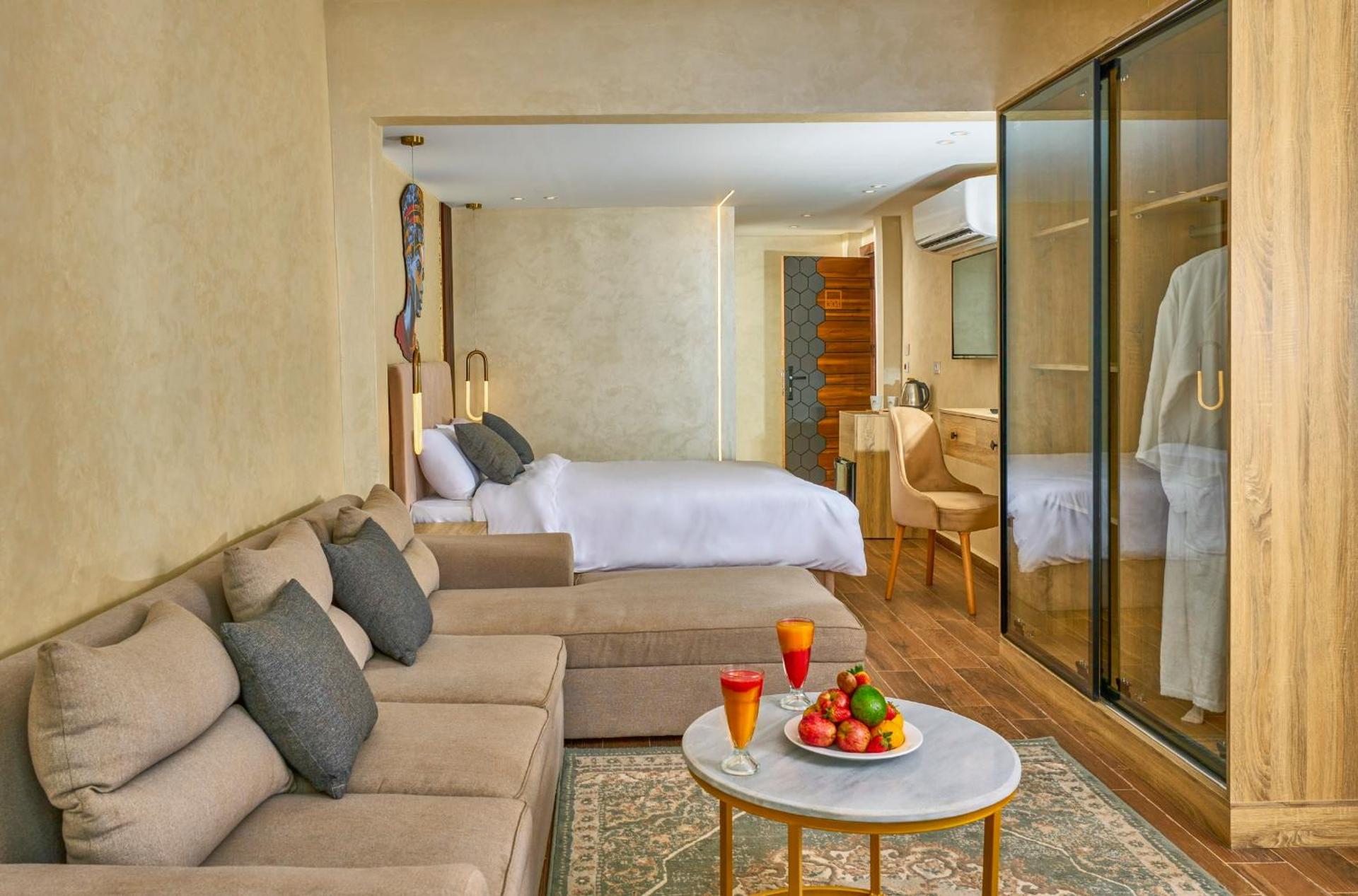 Cleo Patra Pyramids Tower Inn - Photo 46