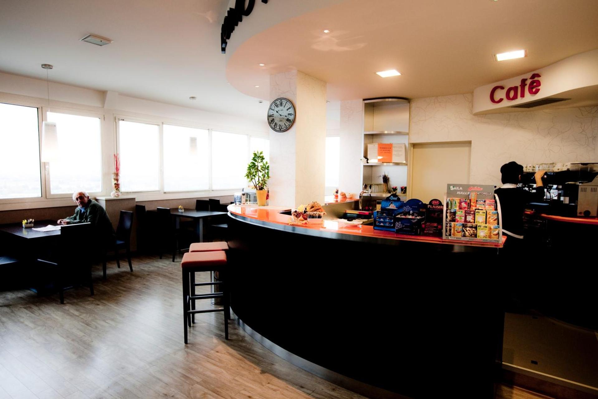 Hotel Donatello Imola - Photo 186