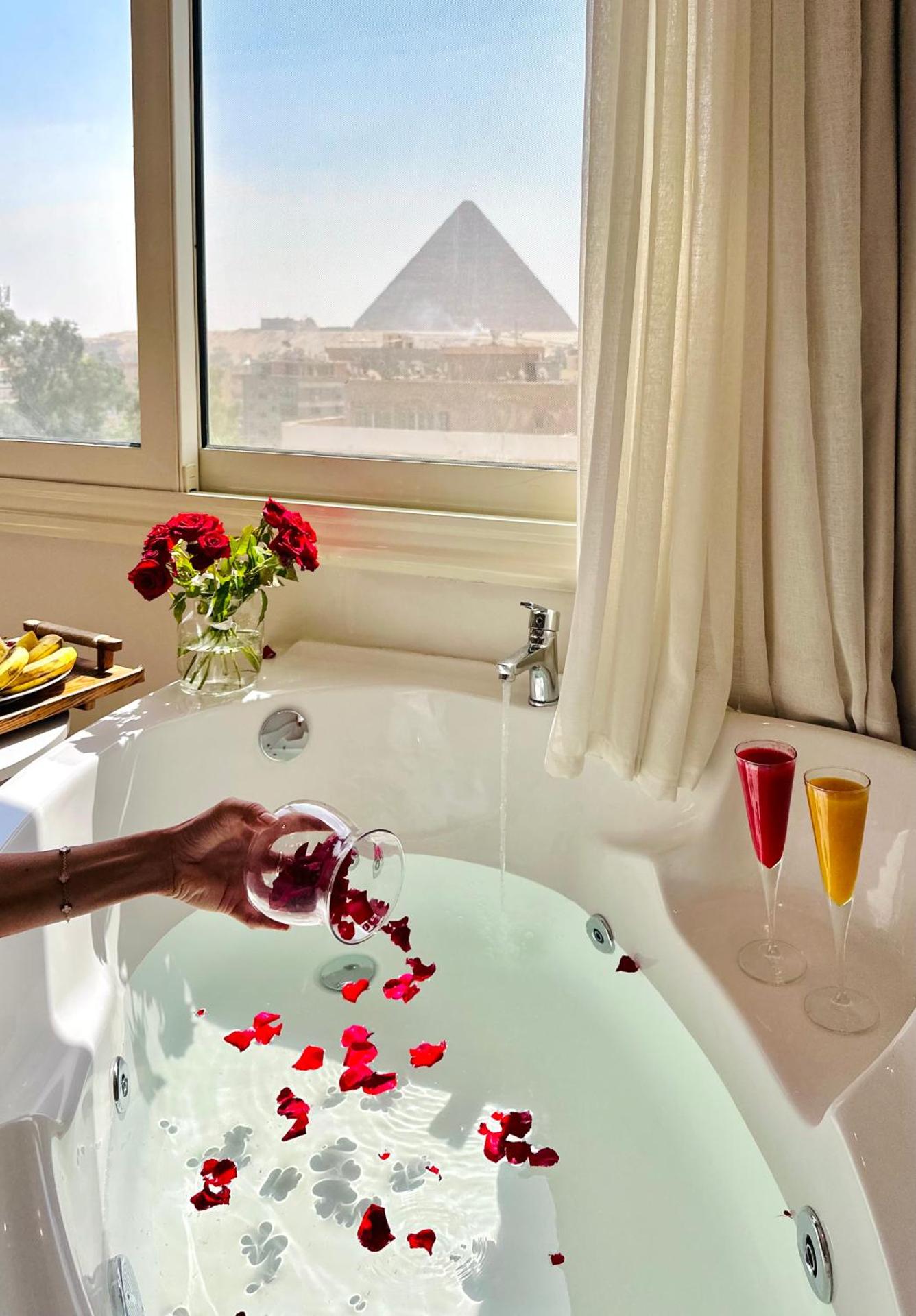 Tiye Pyramids Hotel - Photo 41