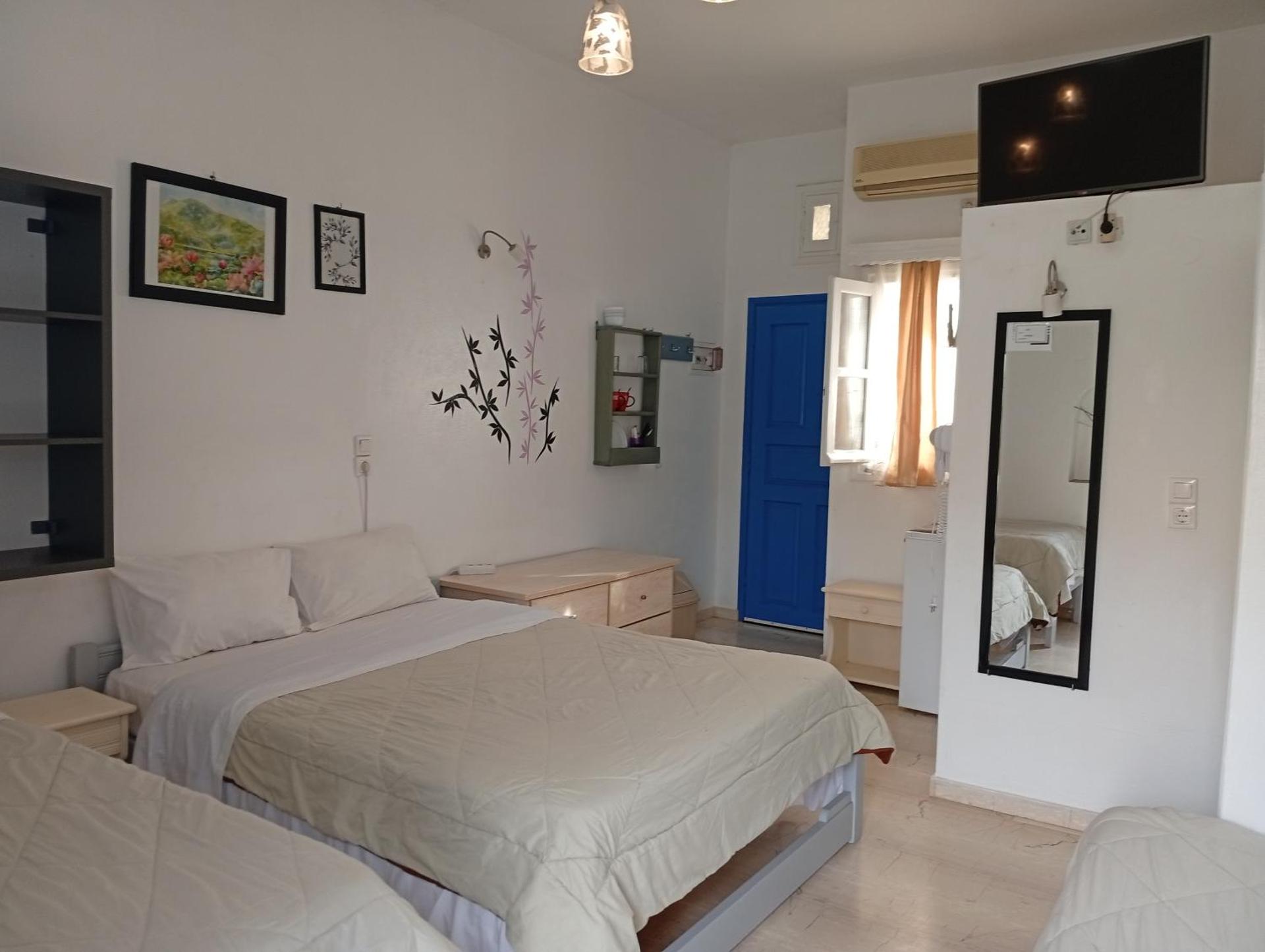 The Best - Photo 209